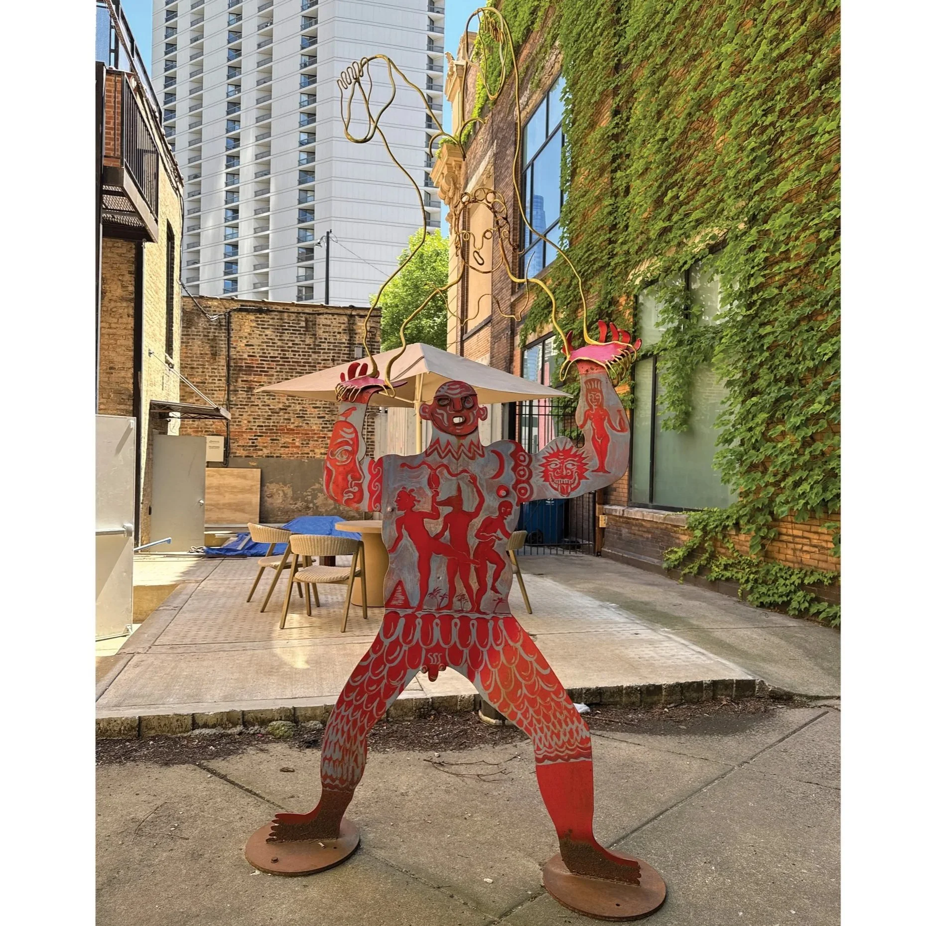 GardenSculpture_Strongman%26Acrobat_05.jpg
