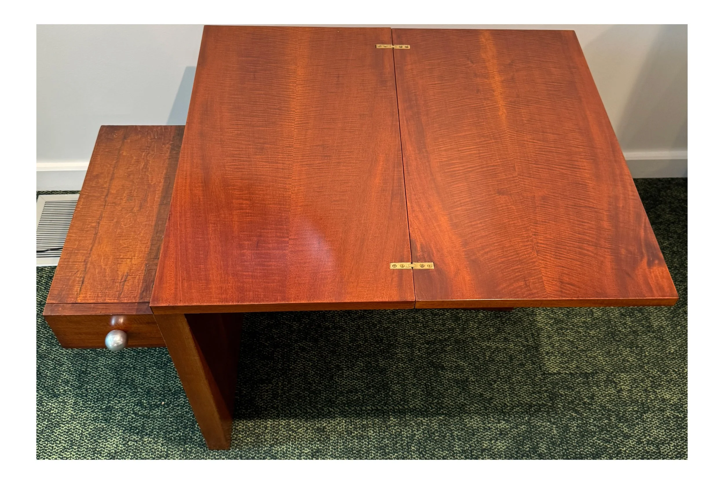 Robert Mallet-Stevens_TopOpenW.jpg