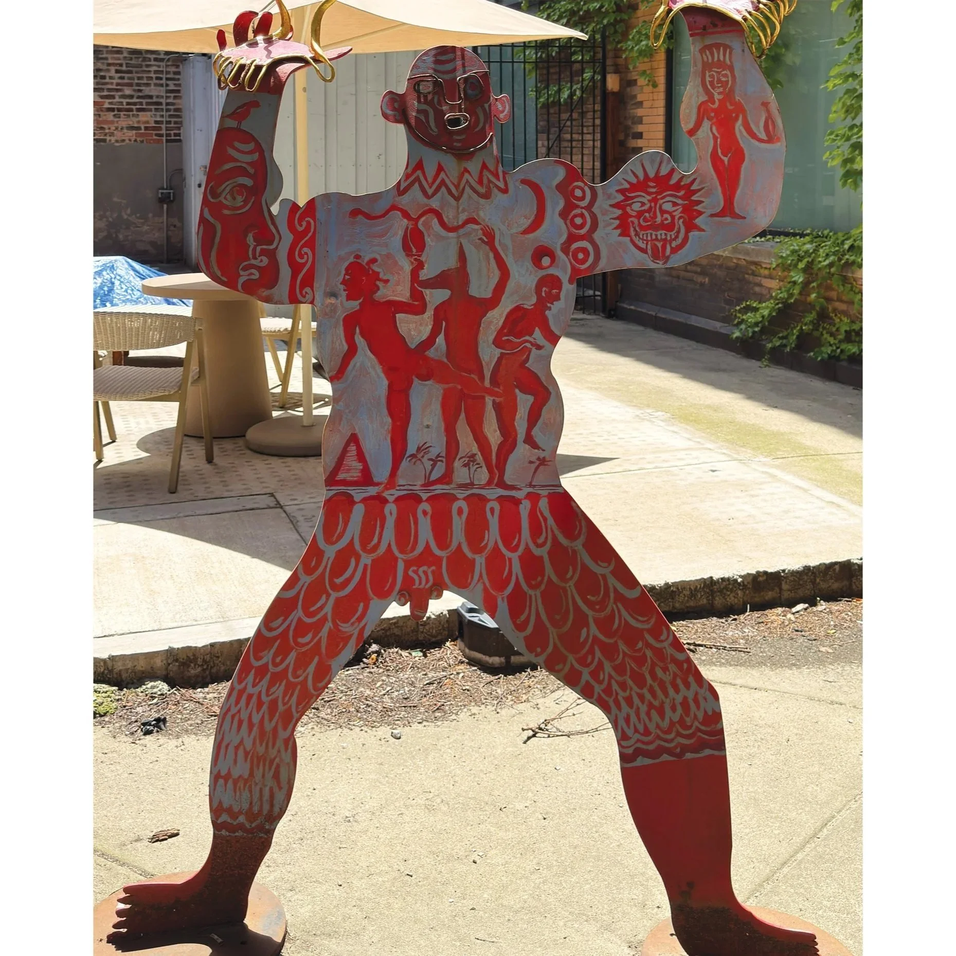 GardenSculpture_Strongman%26Acrobat_04.jpg