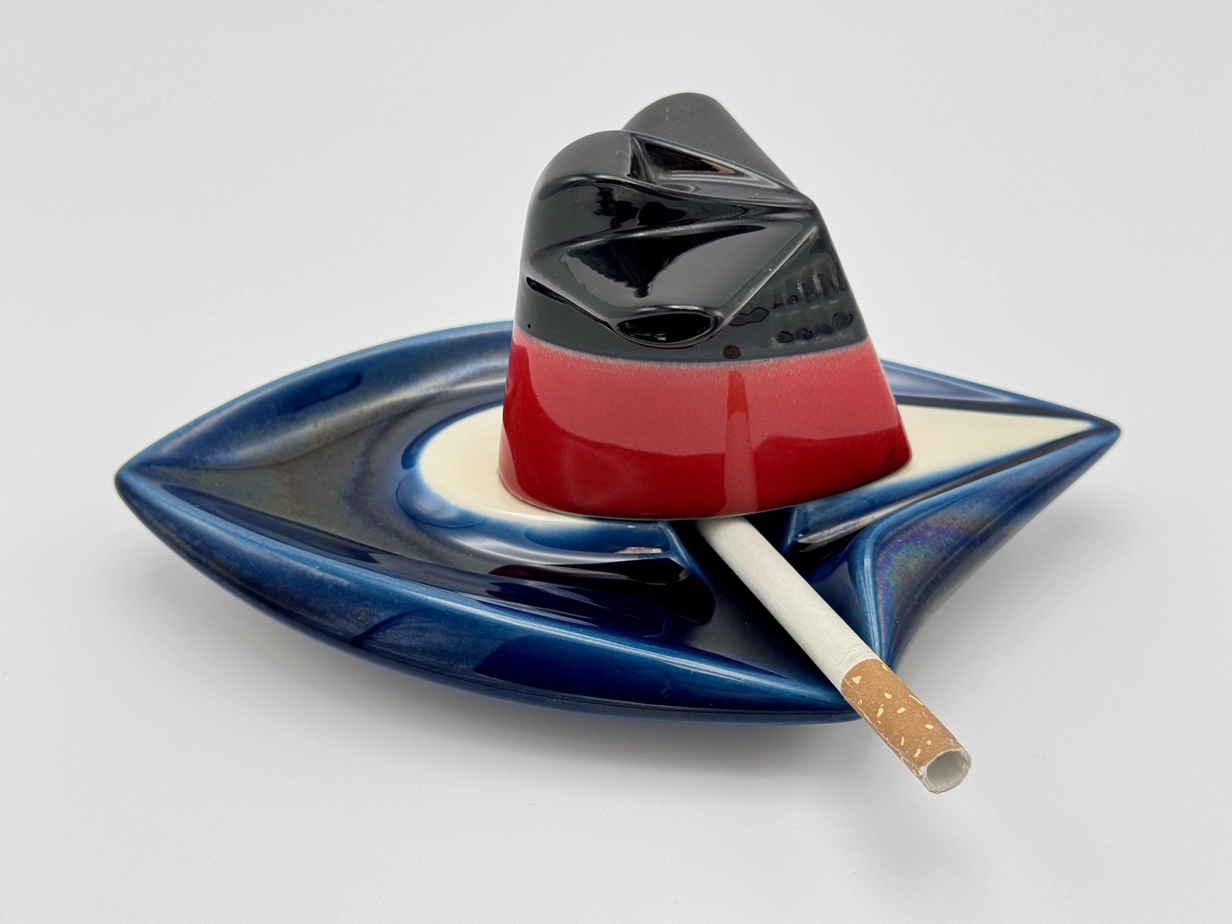 "La Cheminée Qui Fume," Cruise Line SS FRANCE Funnel Ceramic Ashtray, c. 1960