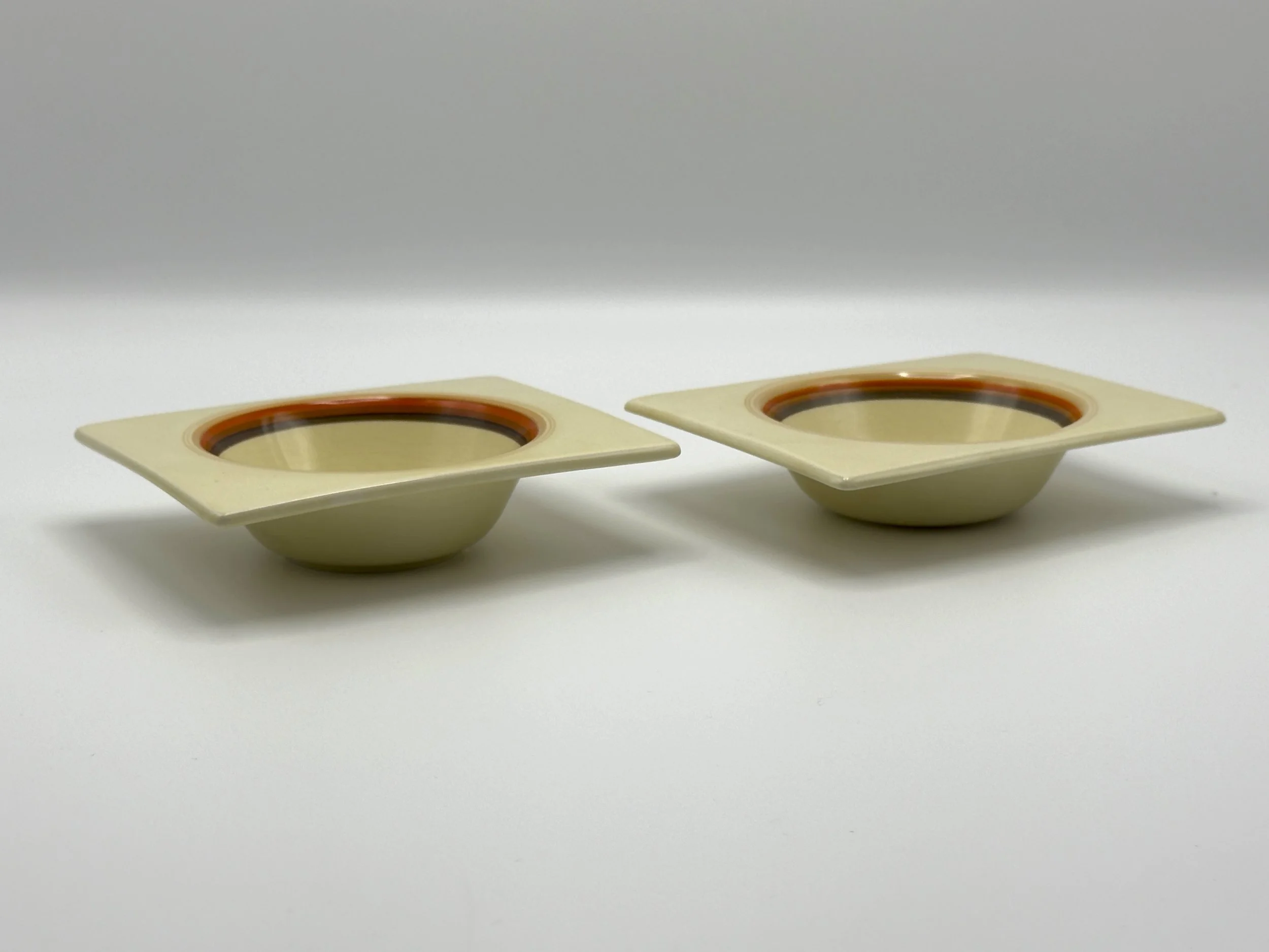 Clarice Cliff Desert Bowls, c.1930s