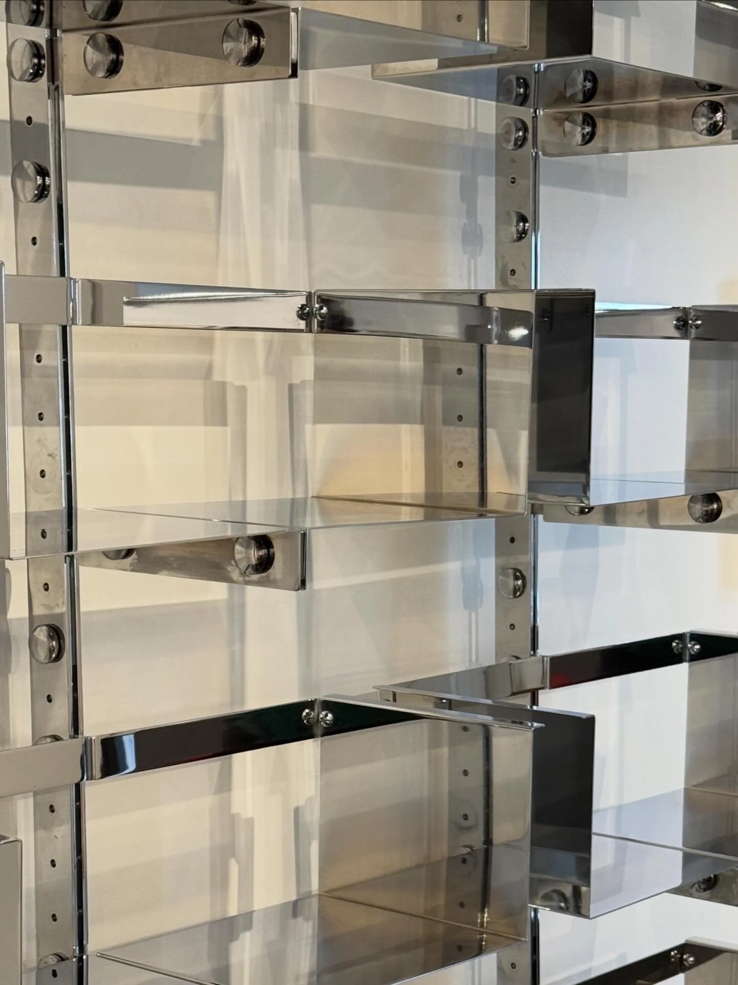 Vittorio Introini, Modular Wall-Mounted Shelving System (Pair), Italy 1969 (Size L)