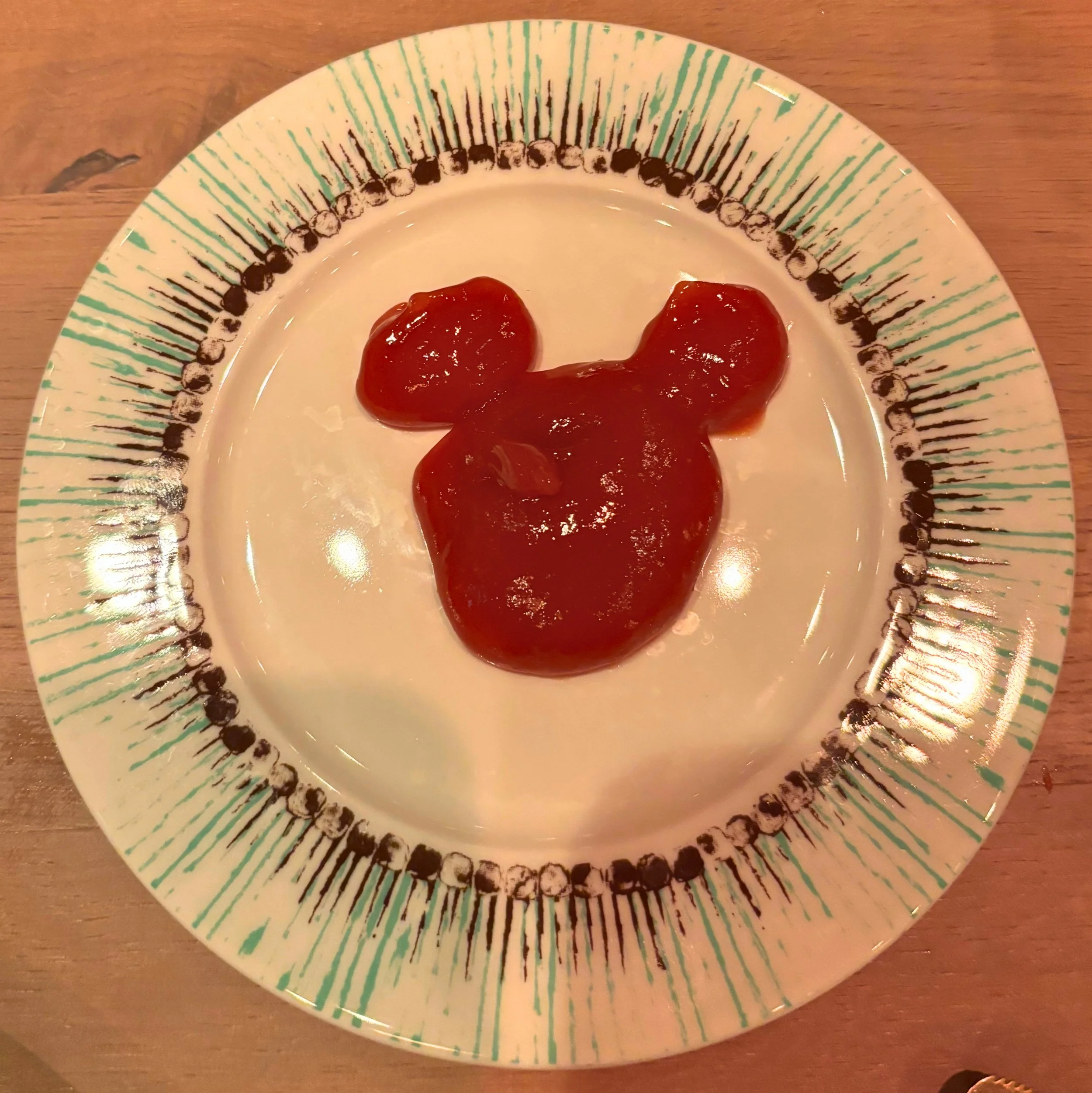 Destiny lunch ketchup shaped mickey.jpg