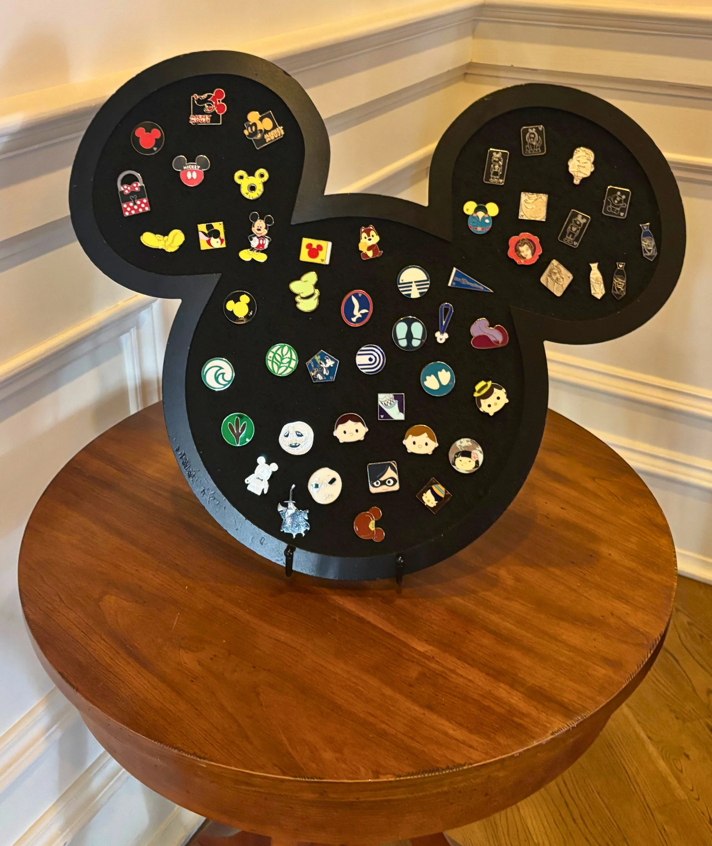 pin board at ale and compass.jpg