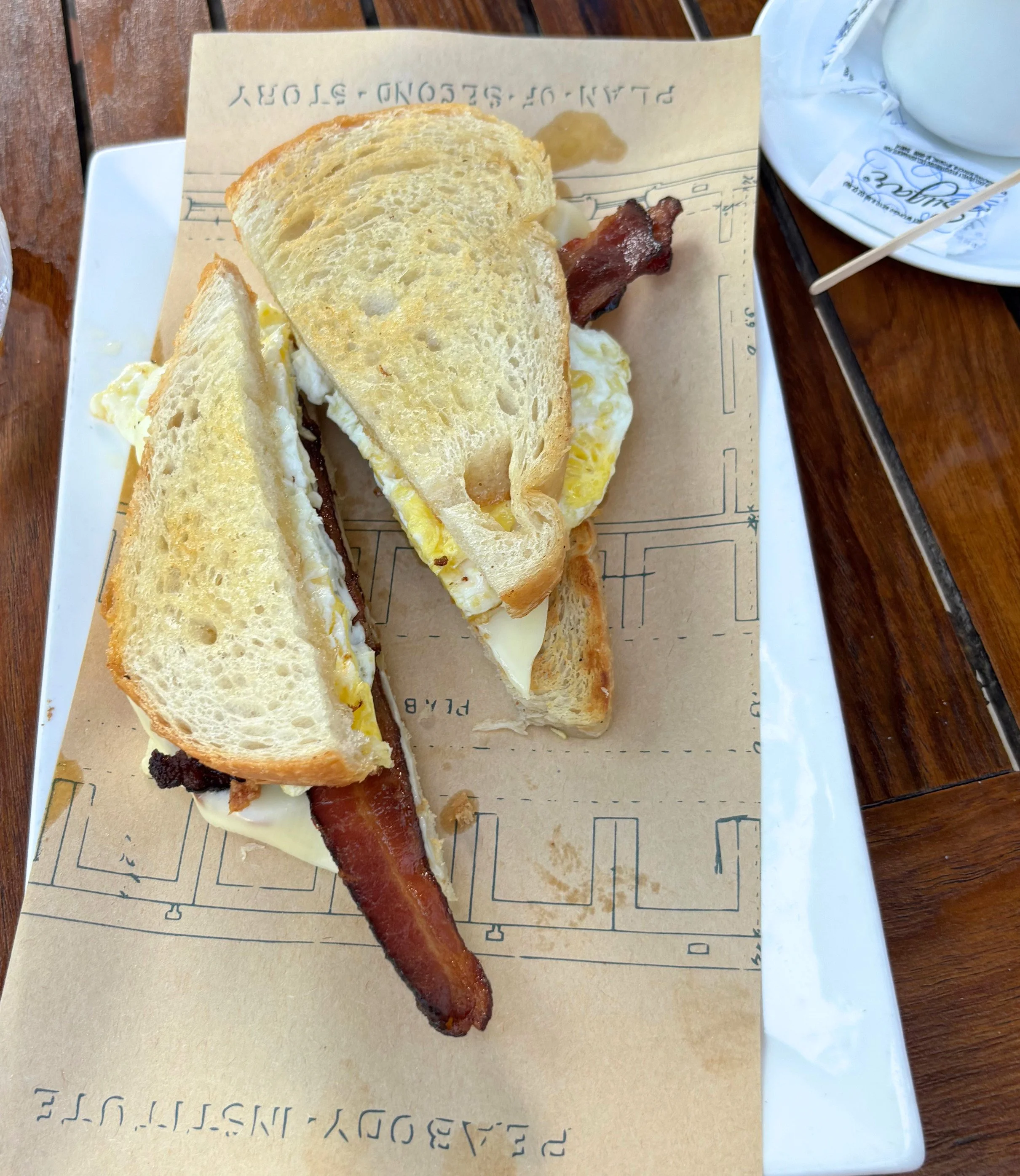 egg sandwhich.jpg