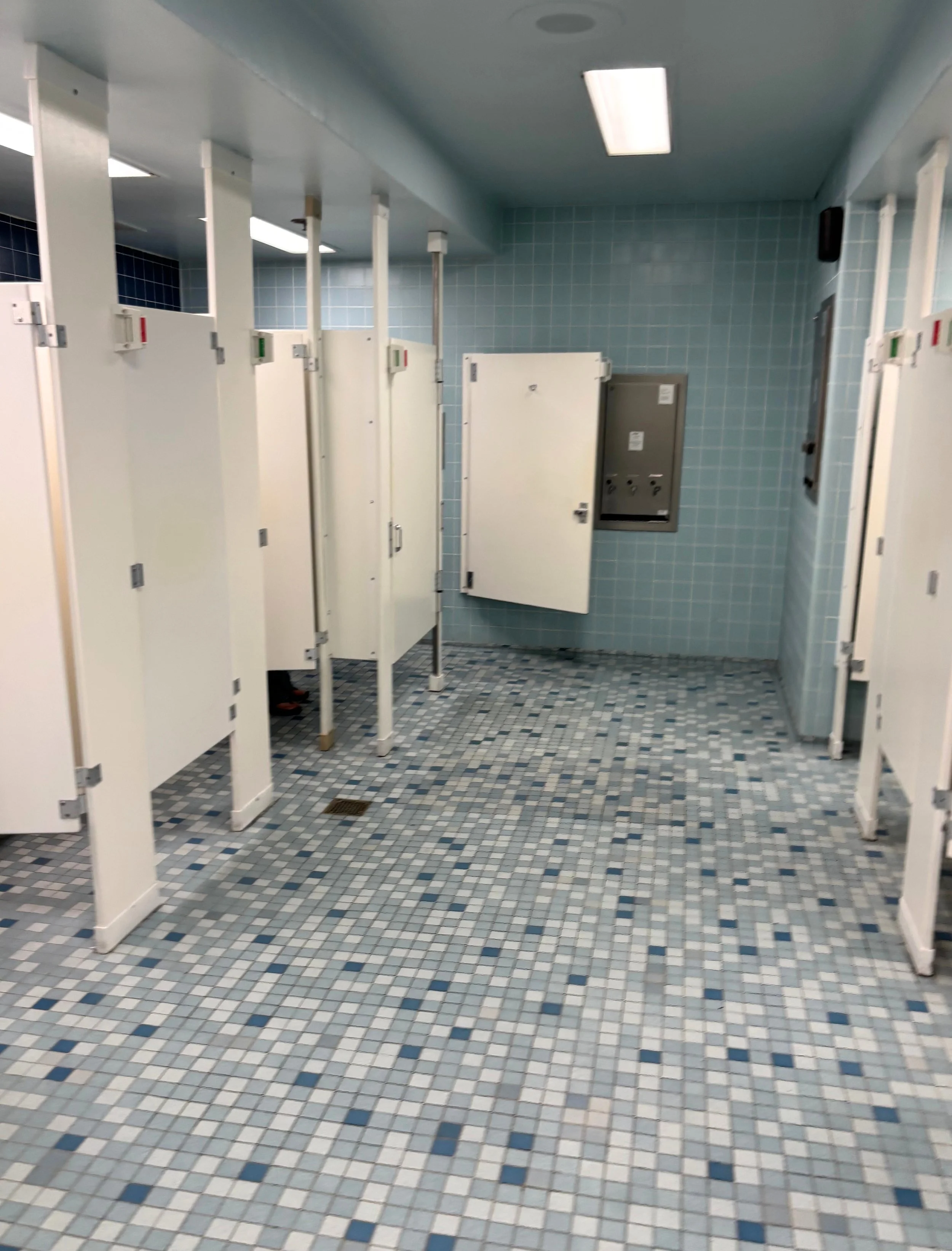 stall odessy.jpg