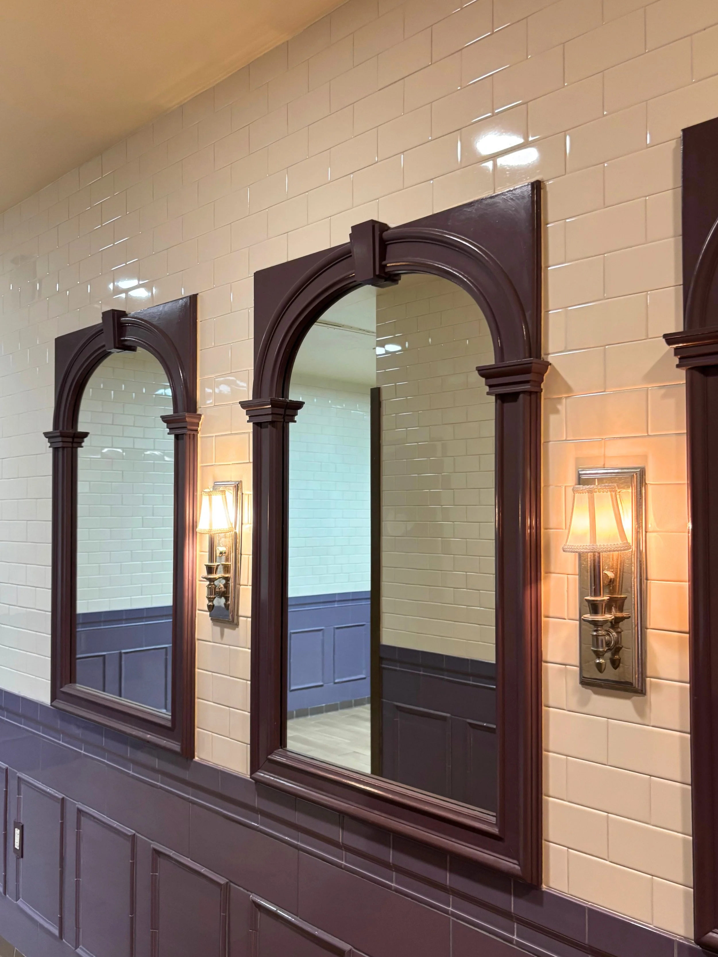 america mirrors.jpg