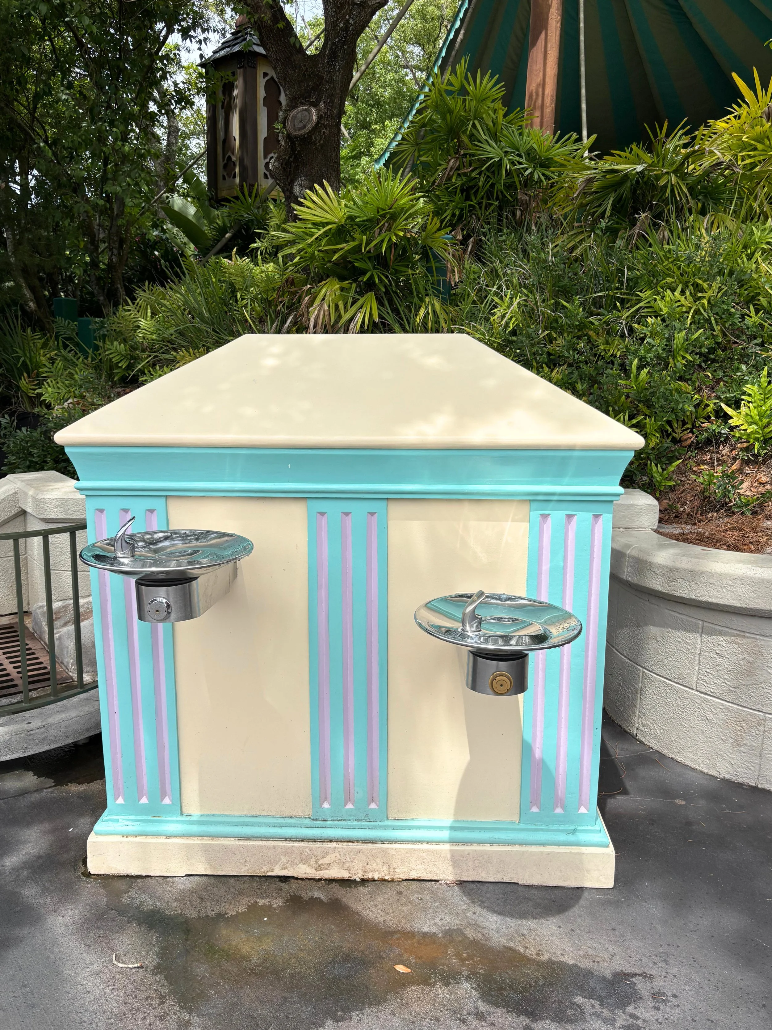 ches water fountain.jpg