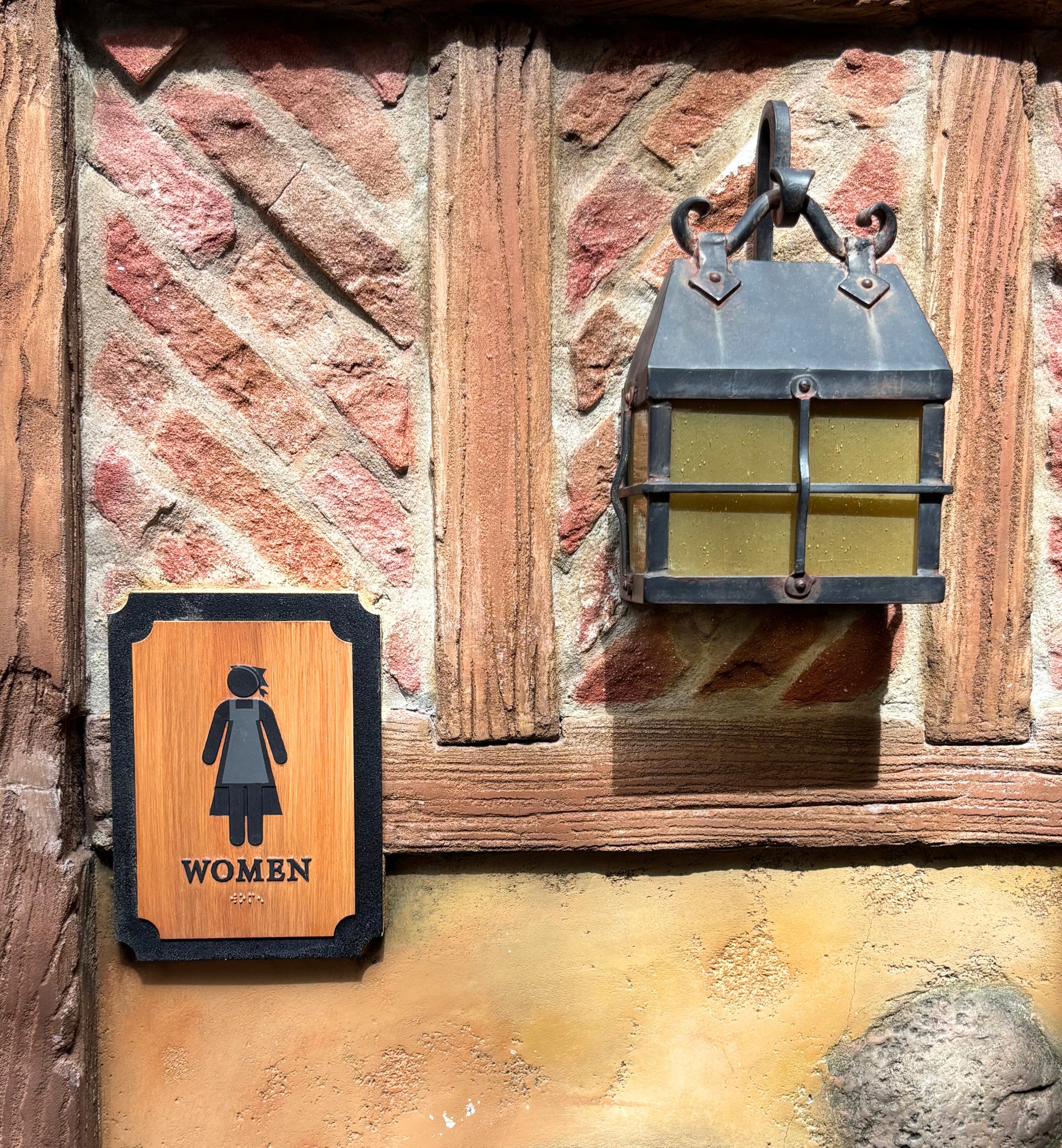 gaston woman sign.jpg