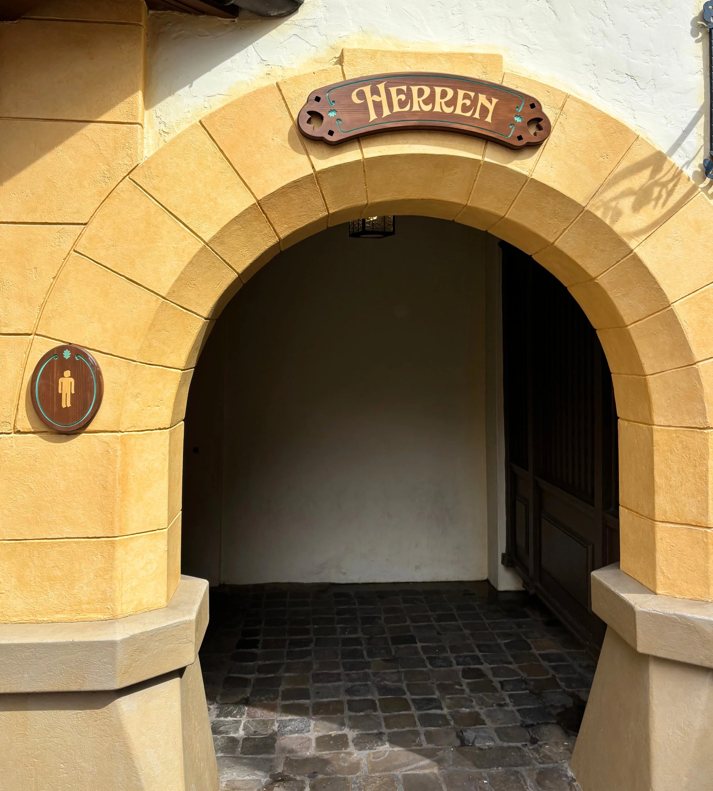 pinoc man entrance.jpg
