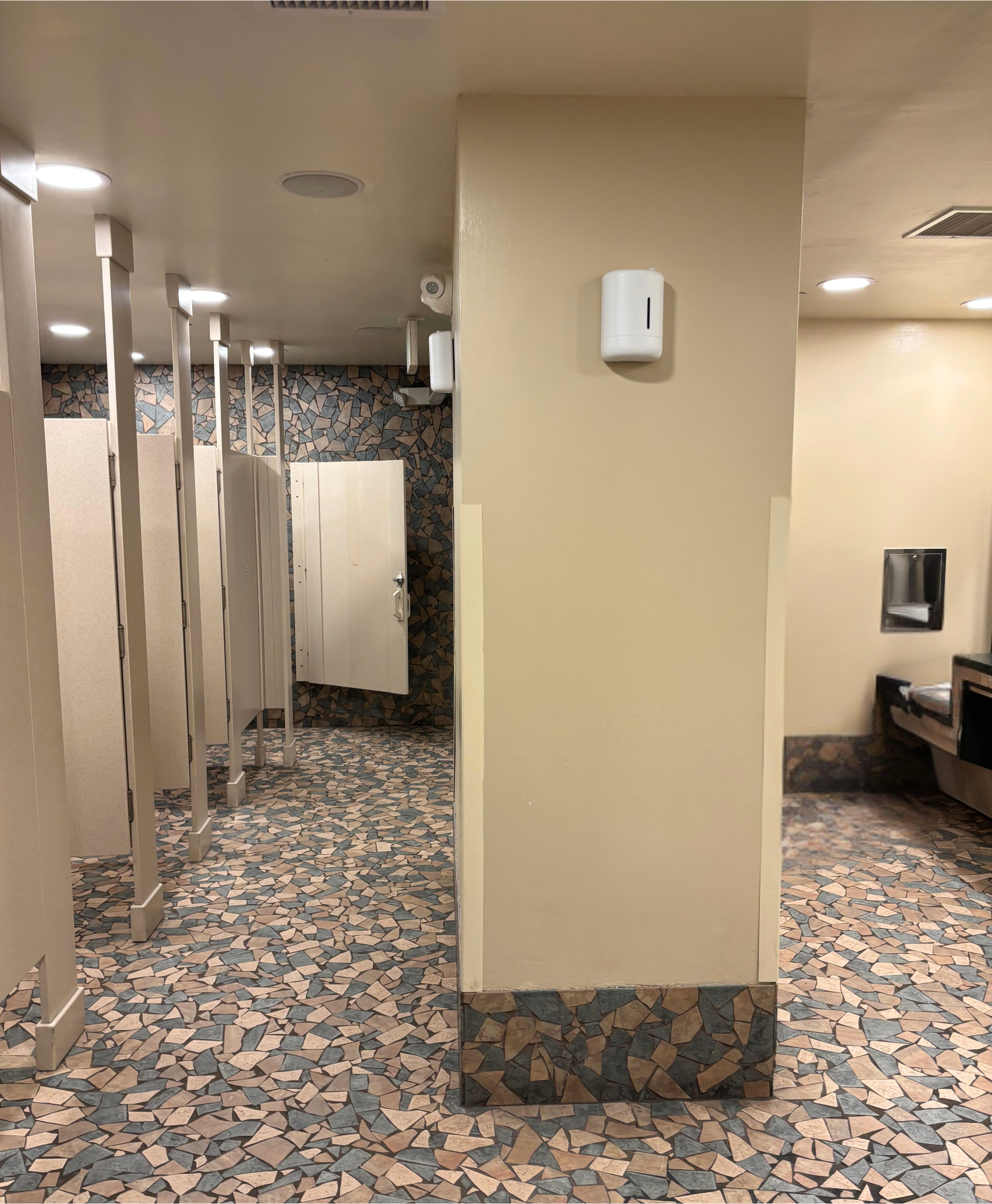 poly downstairs column in bathroom.png