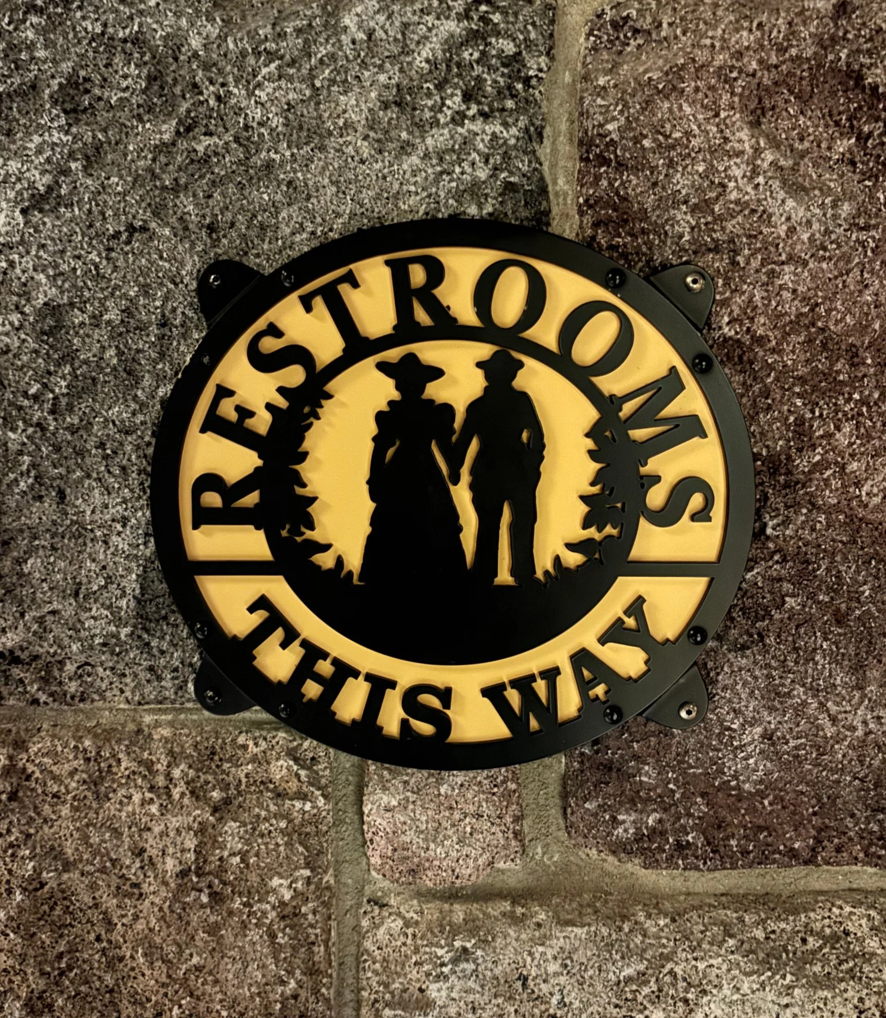  Wilderness Lodge &amp; Boulder Ridge: The Great Disney Bathroom Challenge