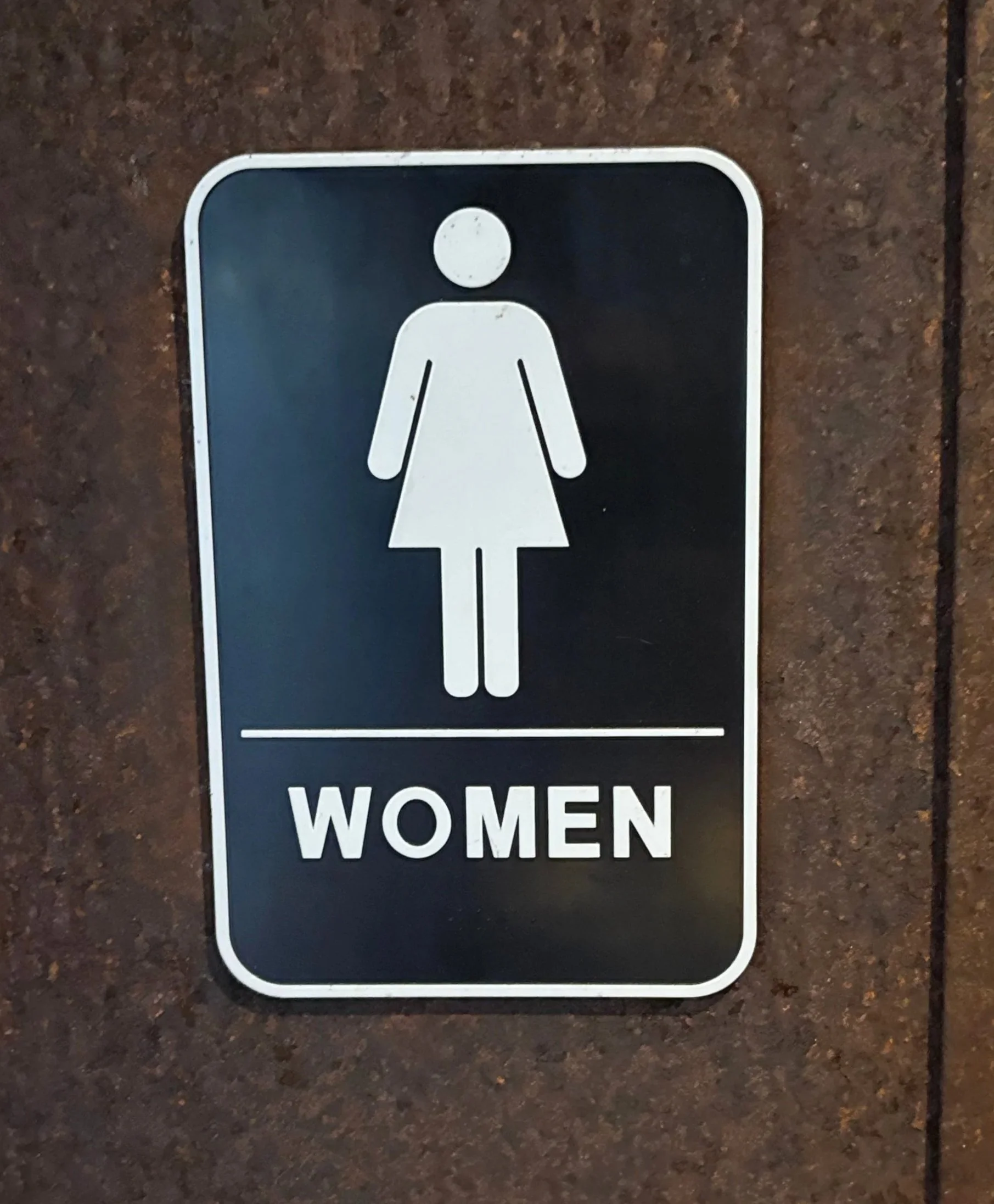wild+gey+women+sign.jpg