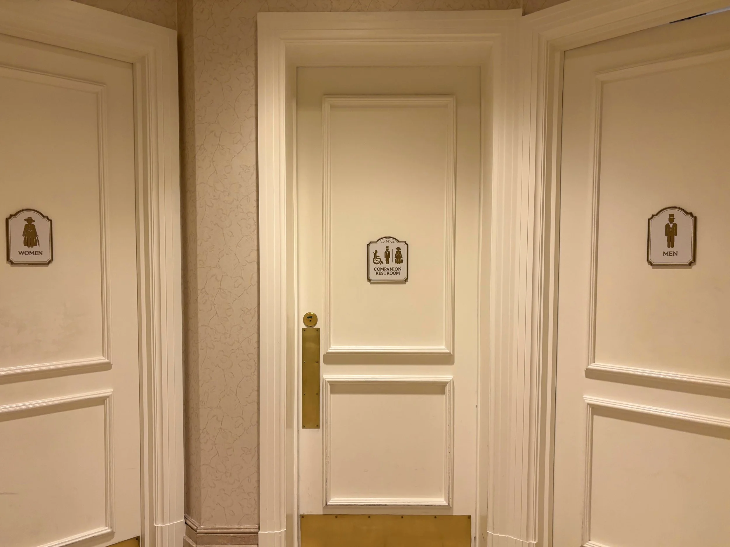 gf lobby outside.jpg