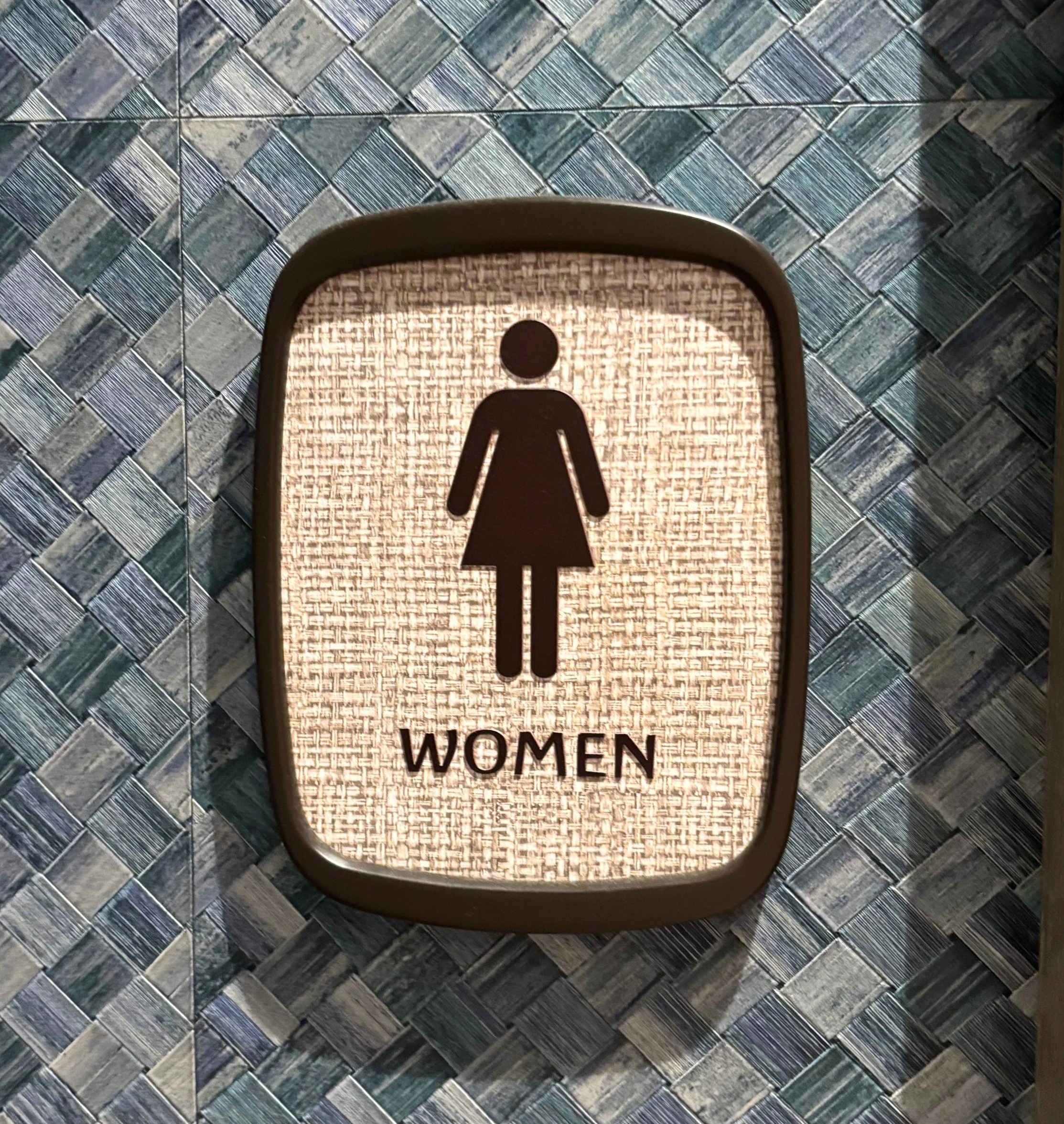 poly w women sign.jpg