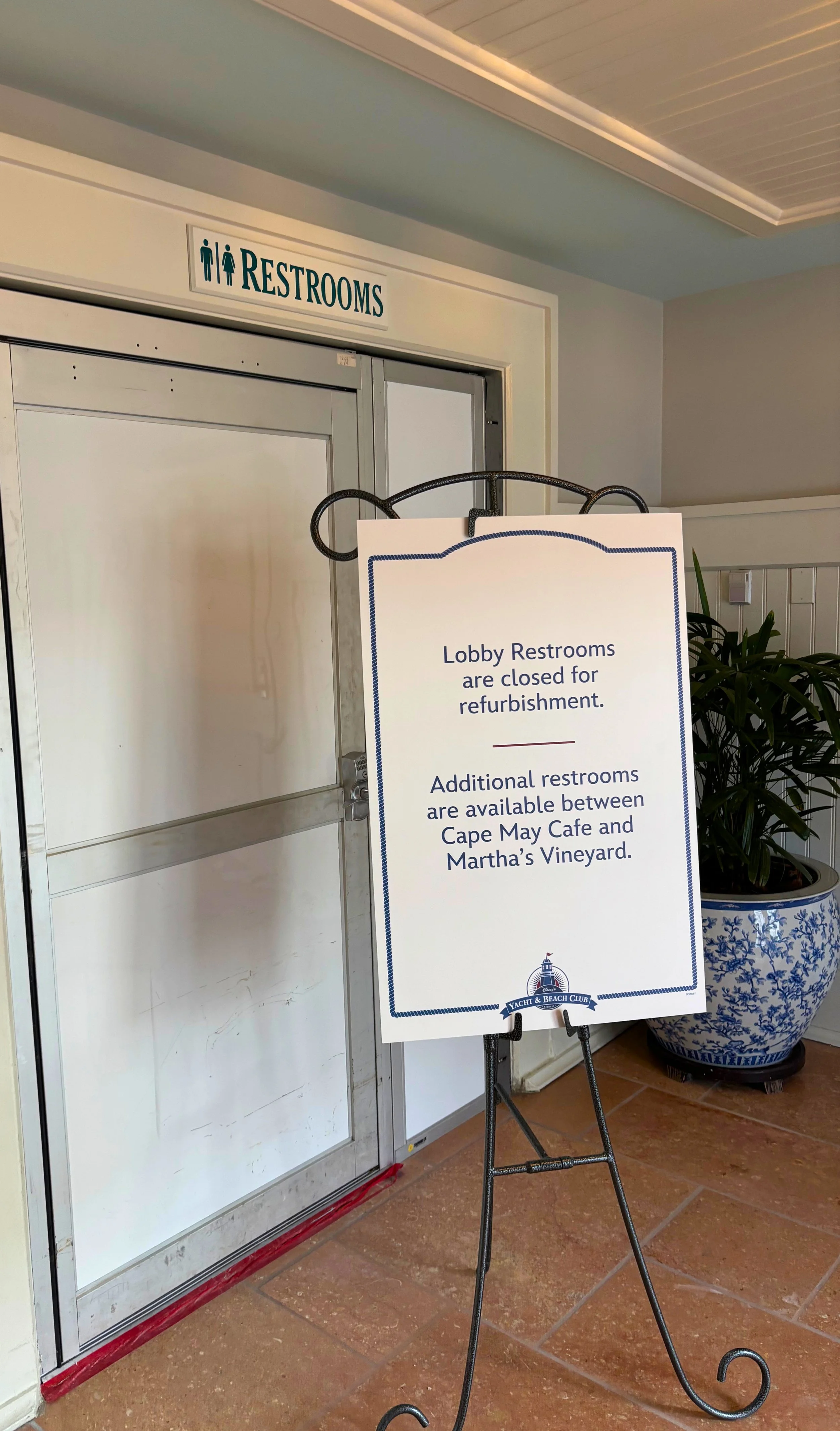 beach club lobby sign.jpg