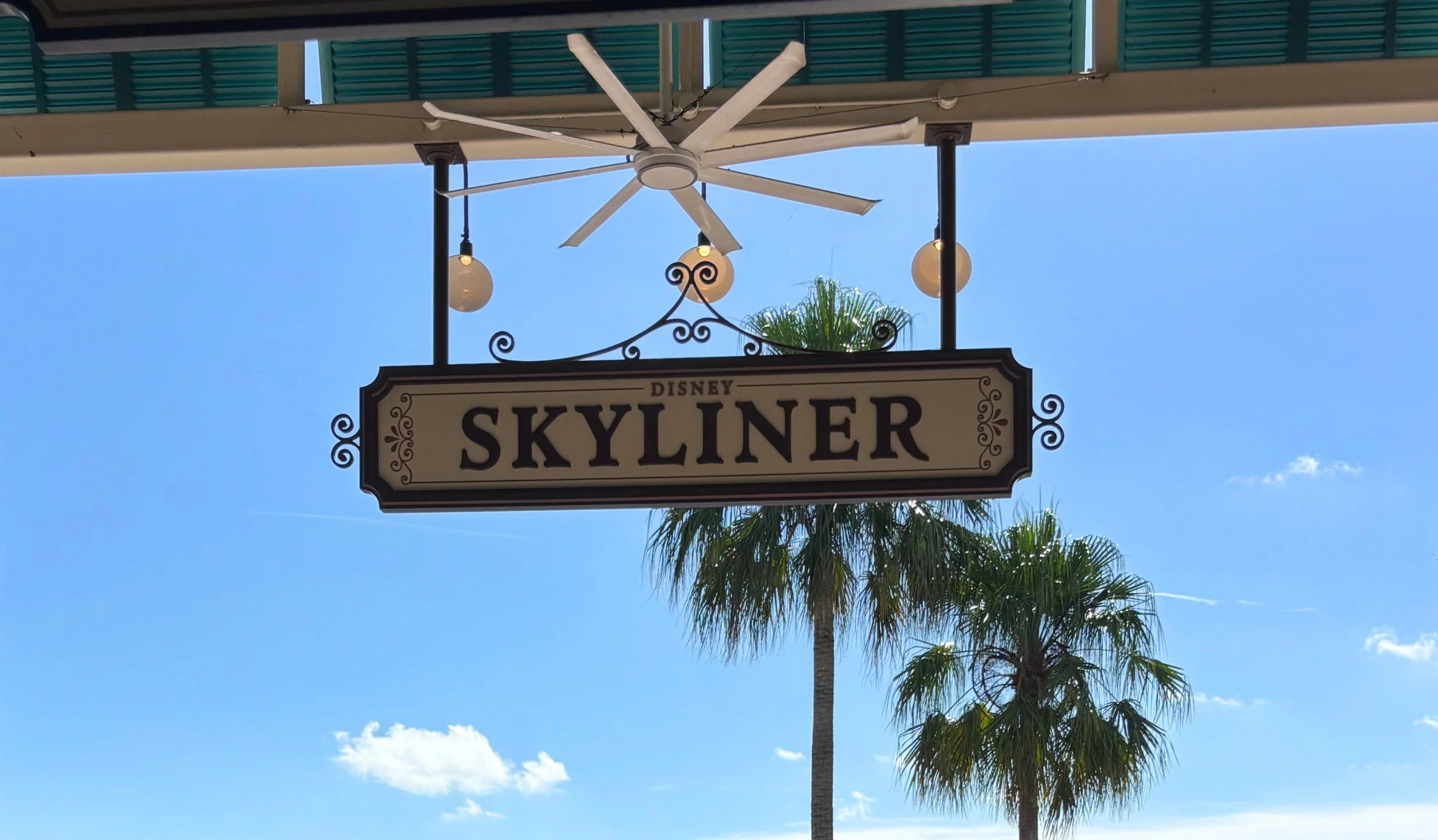 skyliner hub skliner sign.jpg