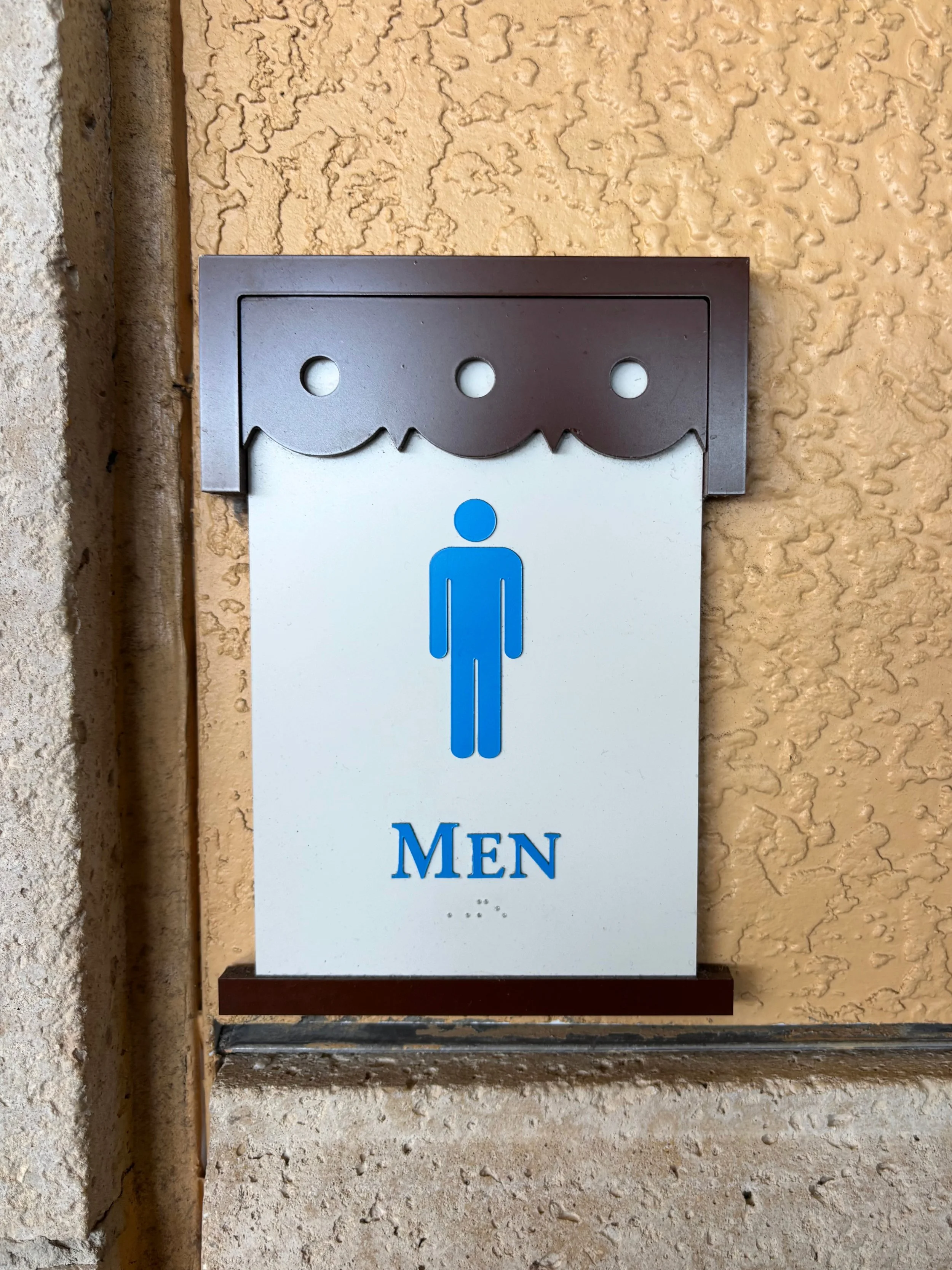 skyliner hub blue men sign.jpg