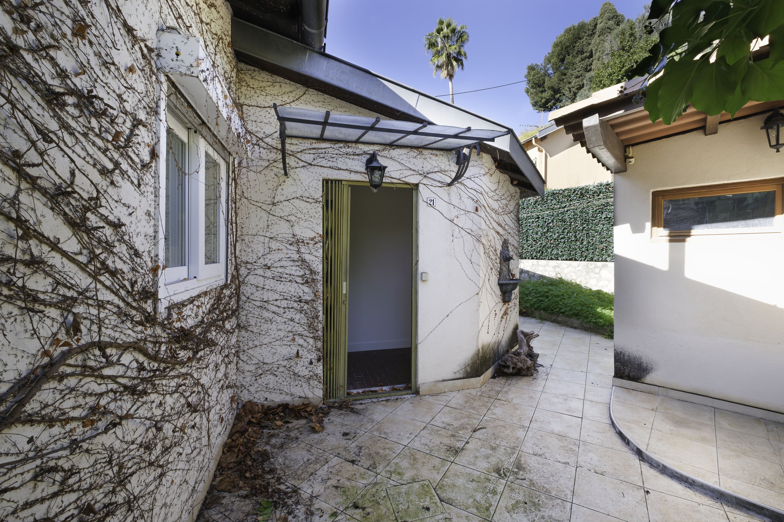 Photographie immobilière mettant en avant la luminosité et le potentiel du bien