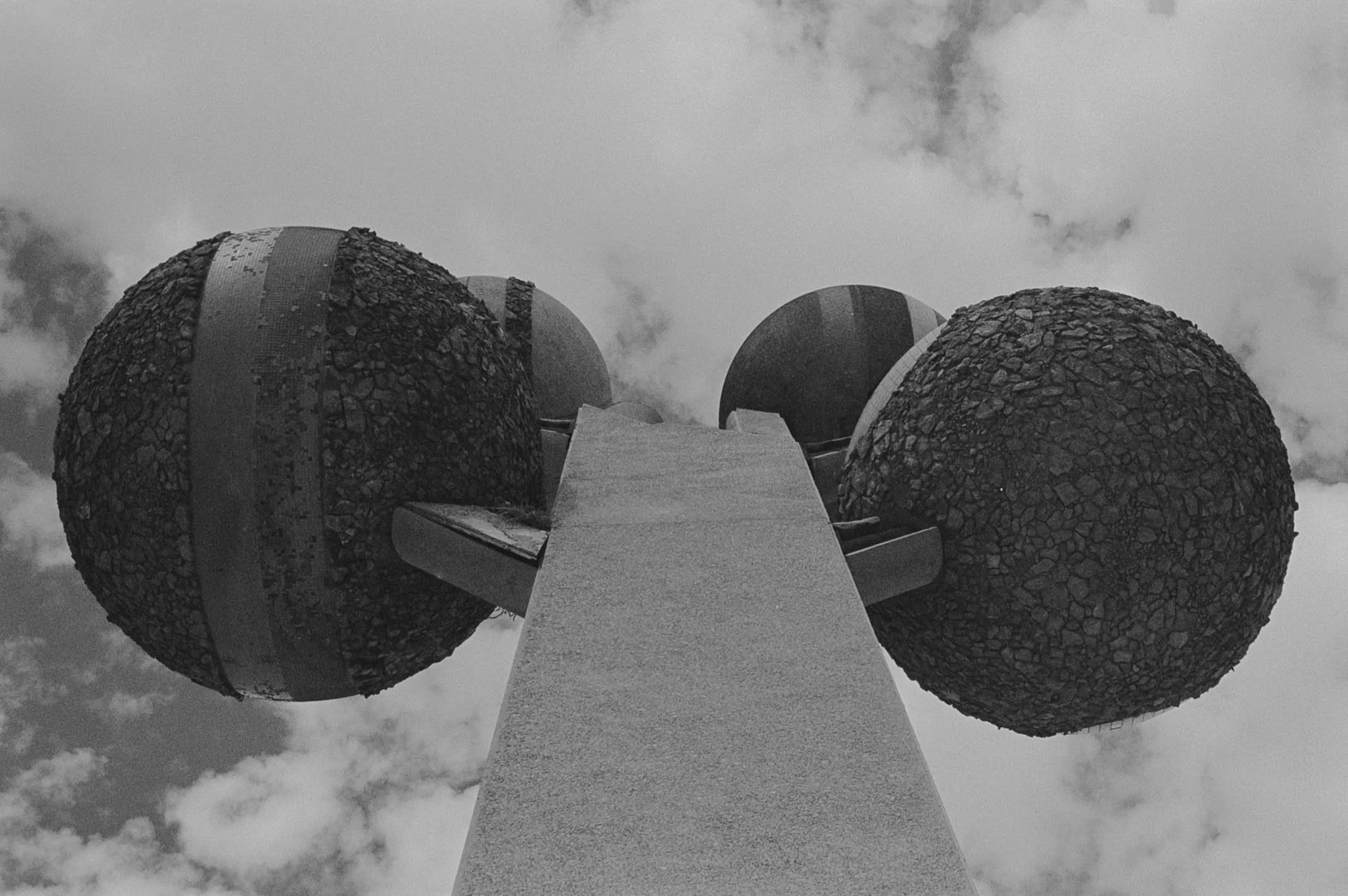 B&W_Negatives_BM_2-345.jpg