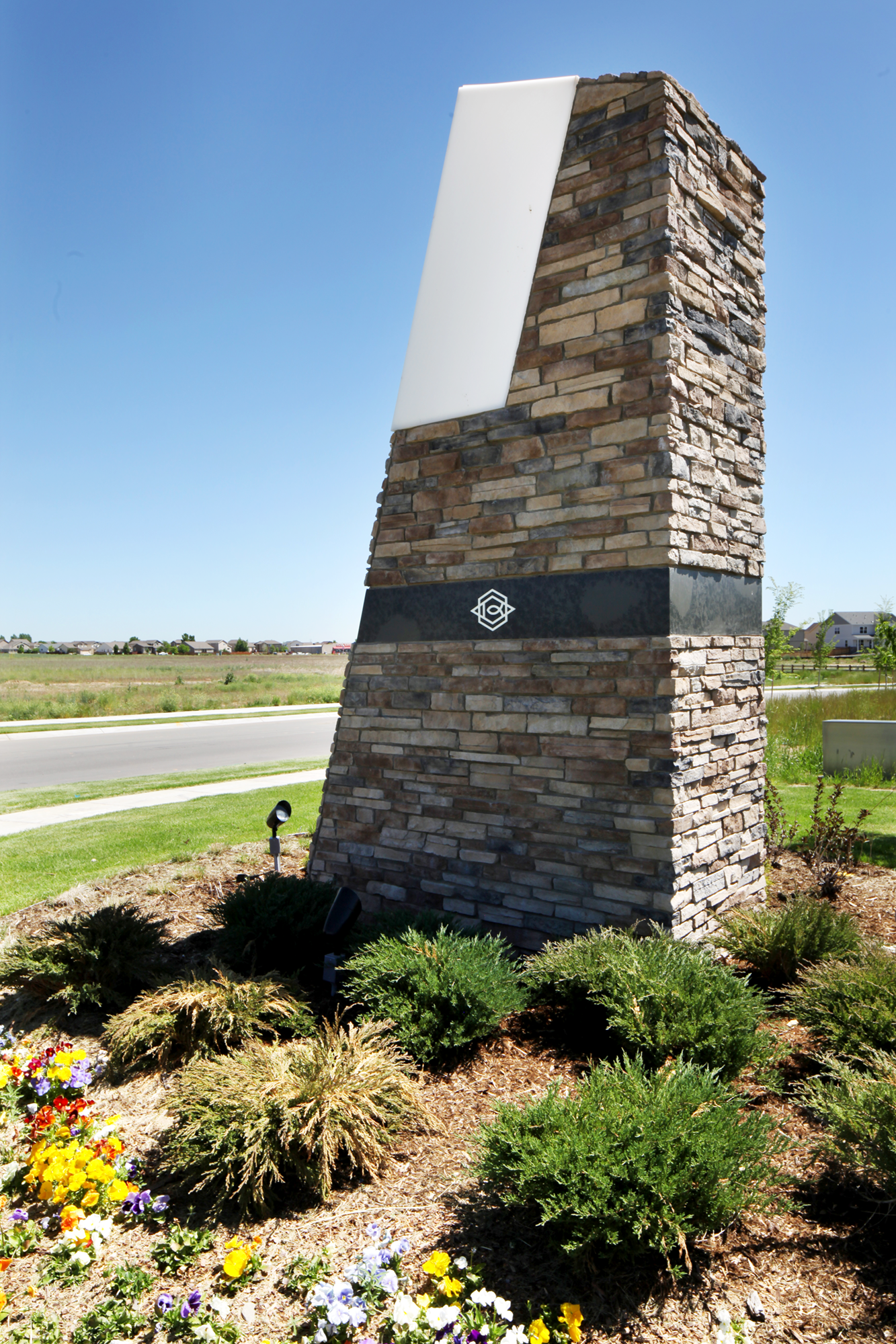 Brighton Crossings secondary monument