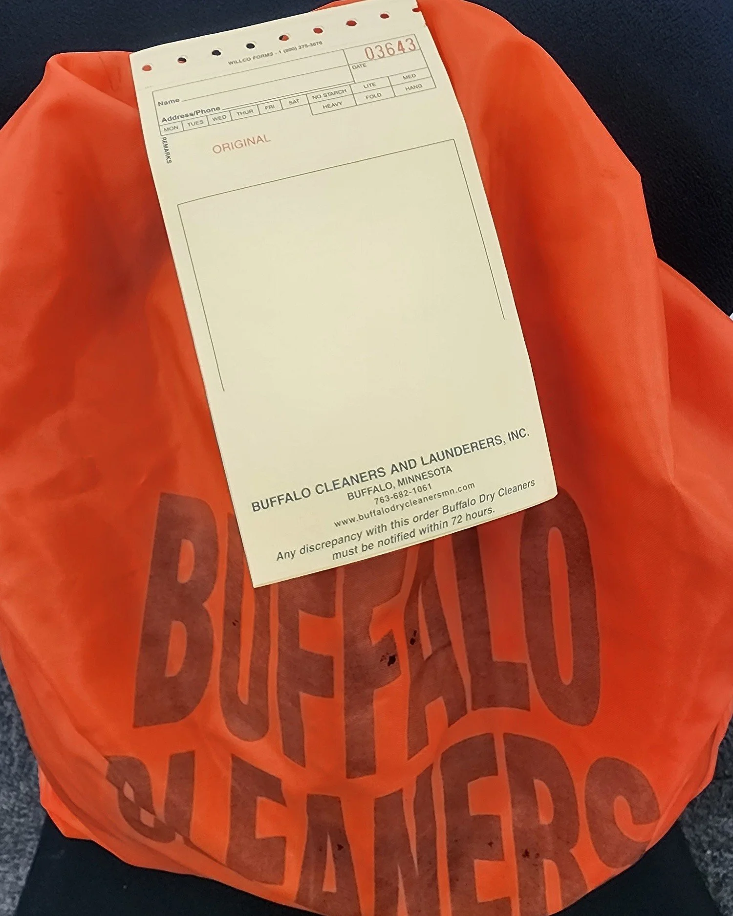 We are now a drop off/pick up location for Buffalo Dry Cleaners! 
It's so simple:
Write your name and number on a form and drop it into a bag with your items to be cleaned. It will get picked up on Wednesday and dropped off the following Wednesday. 
