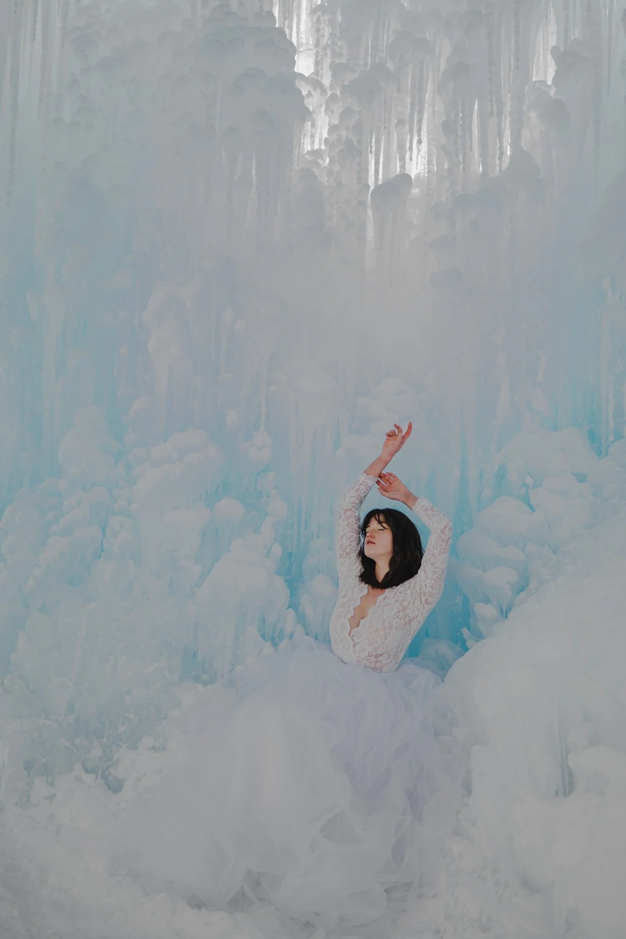 Ice Castle Adventure Session with Abigail Seabrook