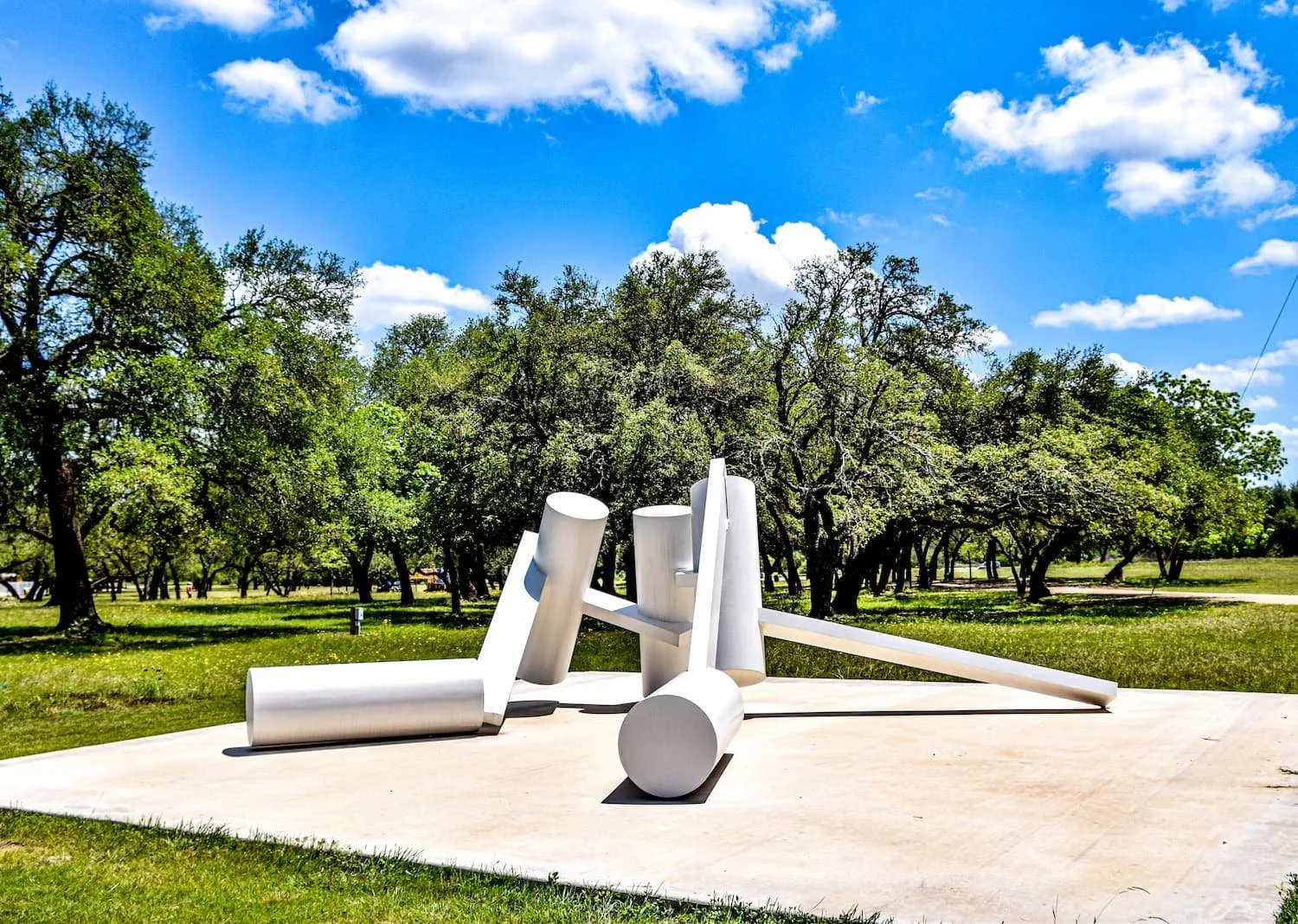 lh-sculpture.jpg