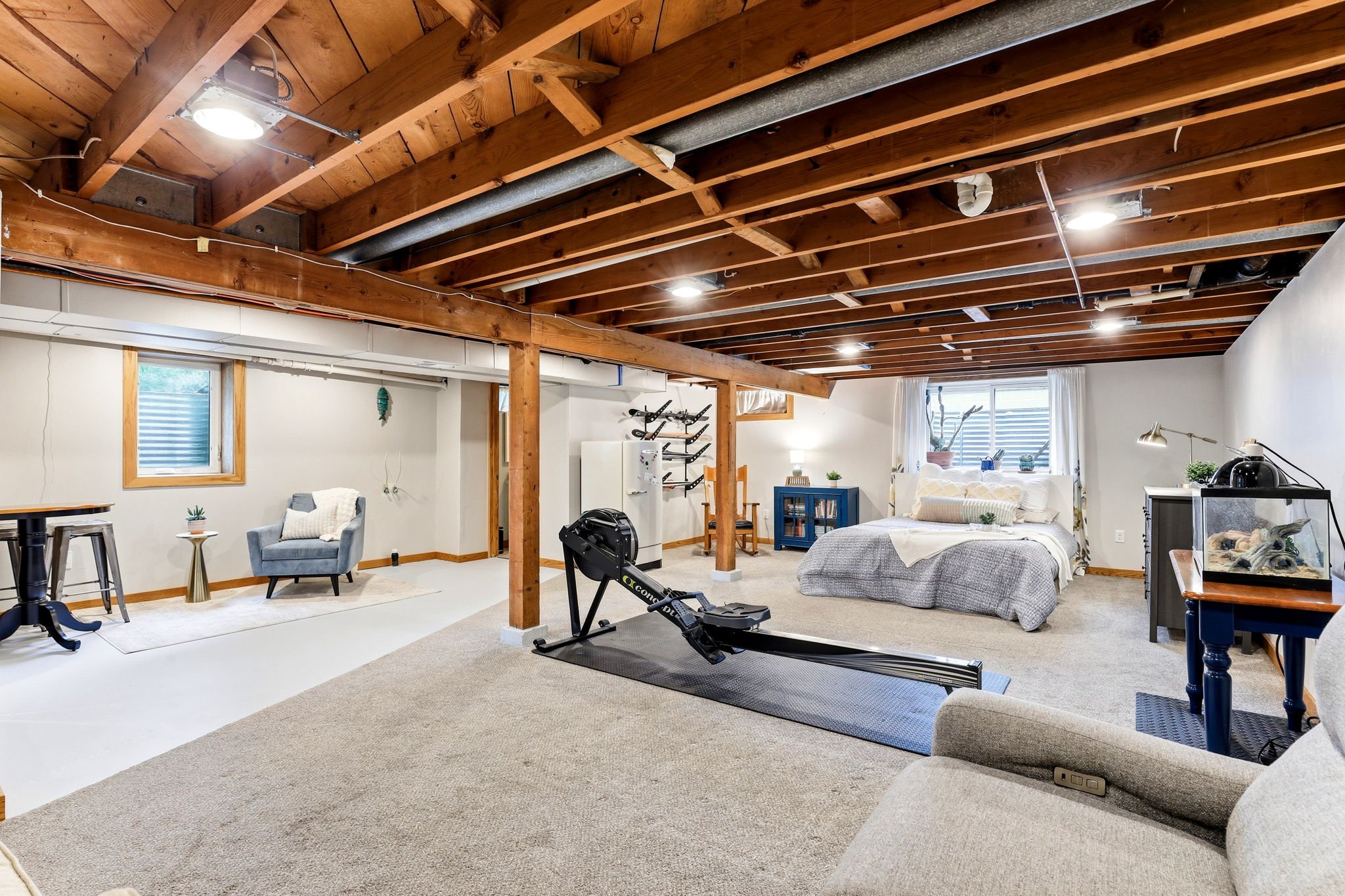 21-web-or-mls-8502-Upper-206th-St-W-21.jpg