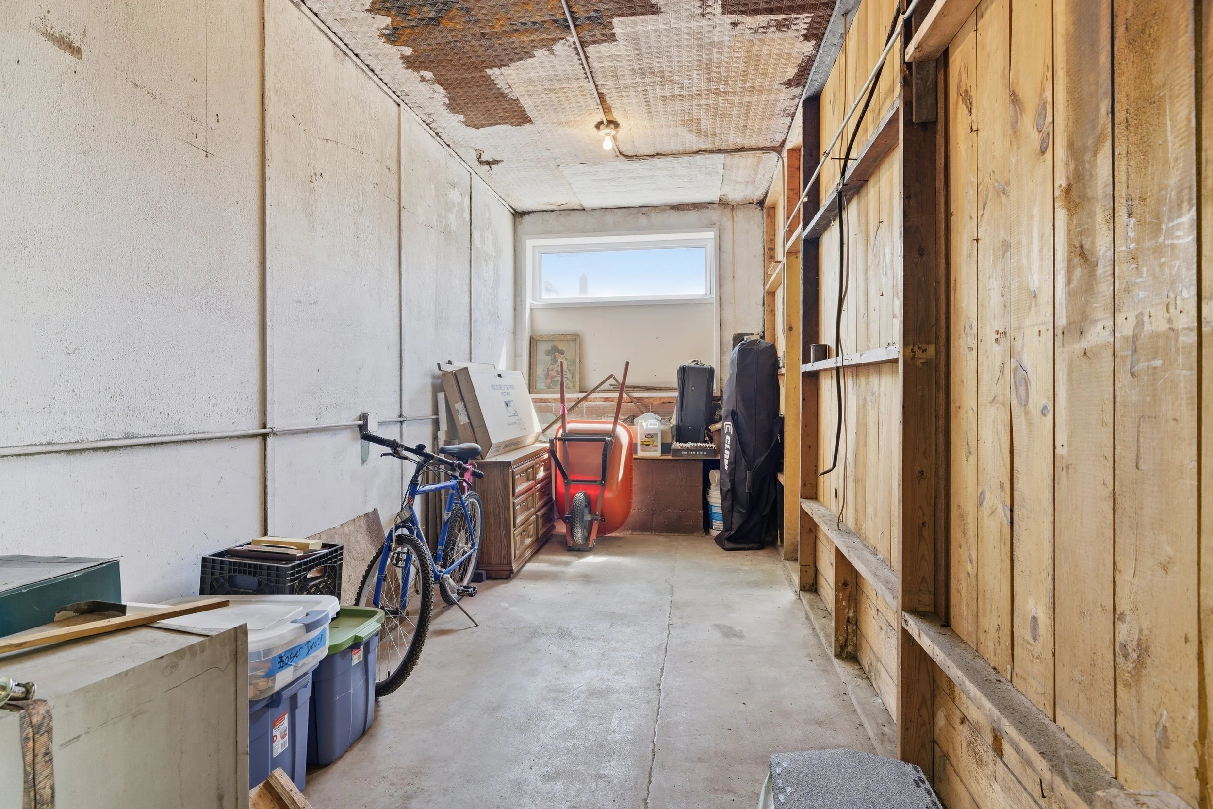 10-Interior.jpg