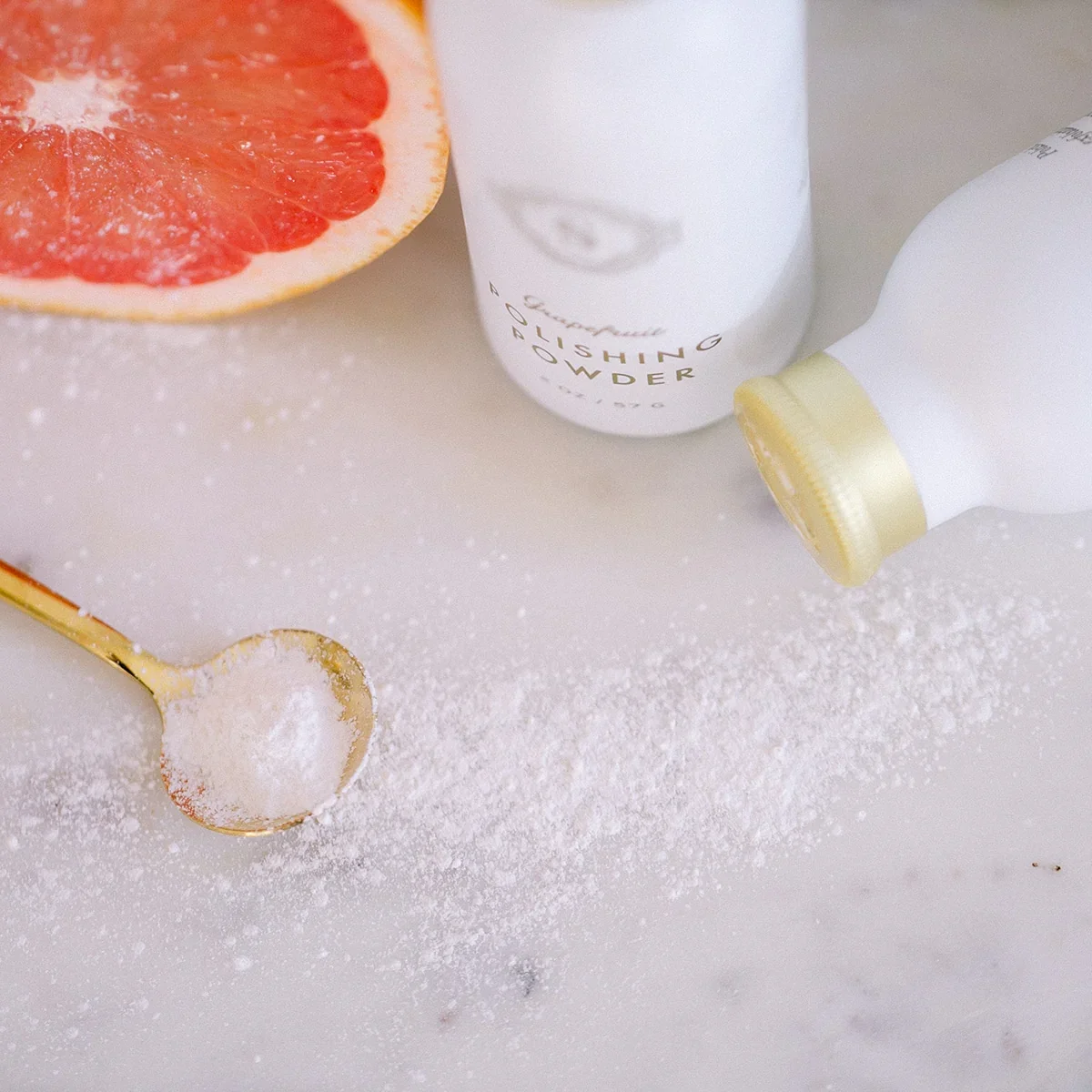 Grapefruit-Powder-Spoon.webp