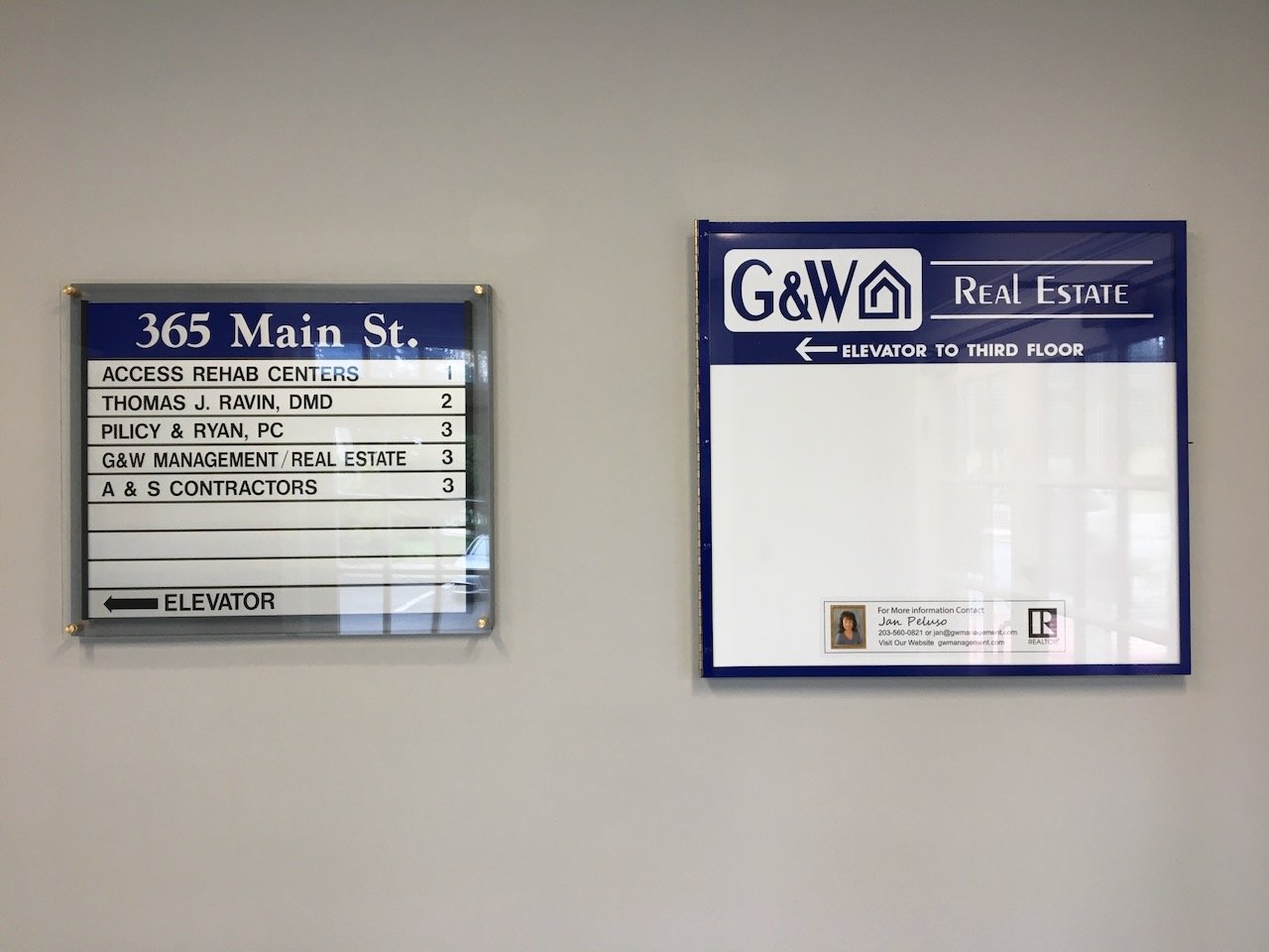 Real-Estate-Directory-Signs - 1.jpeg