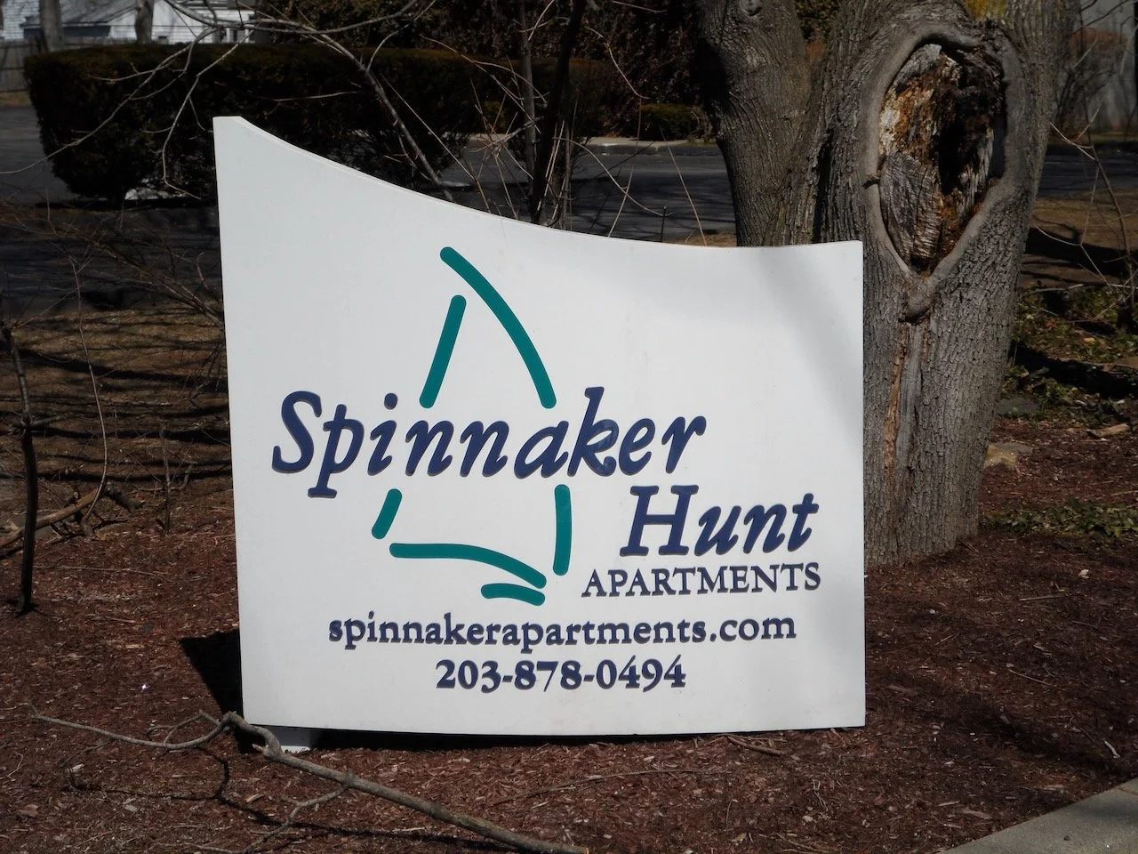 Connecticut-Apartments-Signs - 1.jpeg