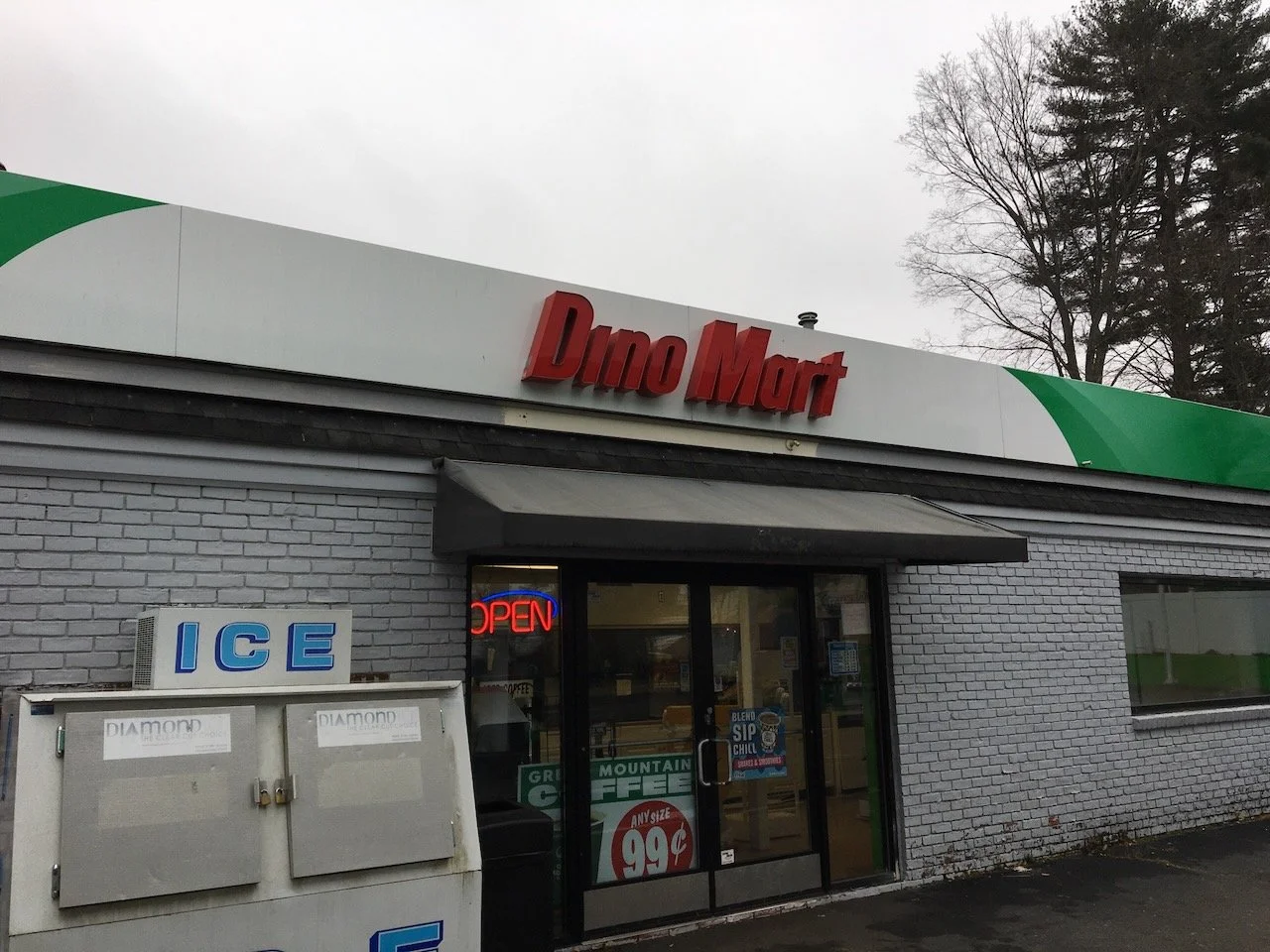 Connecticut-Gas-Station-Signs - 1 (1).jpeg