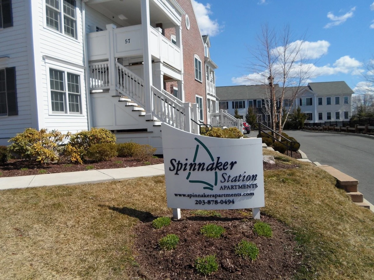 Connecticut-Apartments-Signs - 1 (3).jpeg