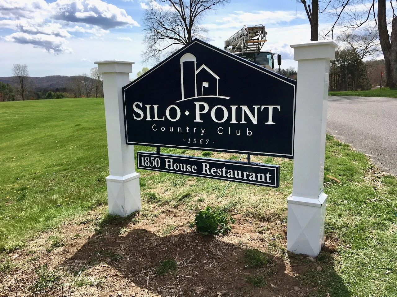 Connecticut-CountryClub-Signs - 1.jpeg
