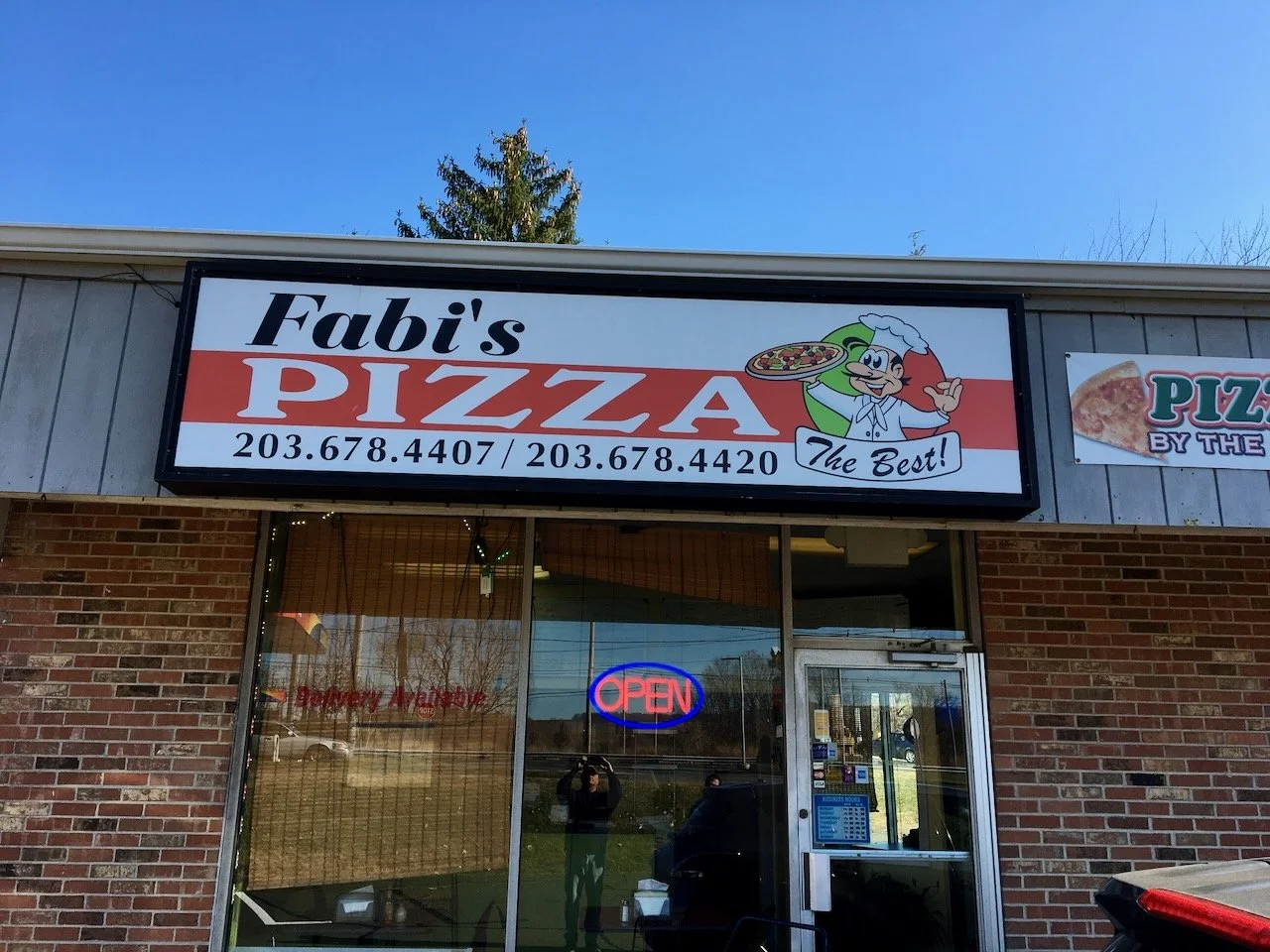 Pizza-Lighted-Box-Sign-Front-Building - 1.jpeg