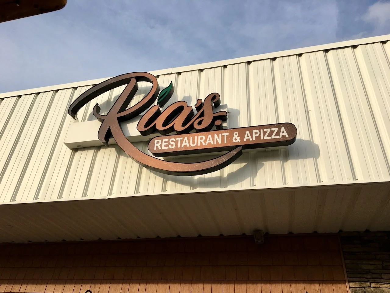 Channel-Letter-Lighted-Sign-For-Pizza-Restaurant - 1.jpeg