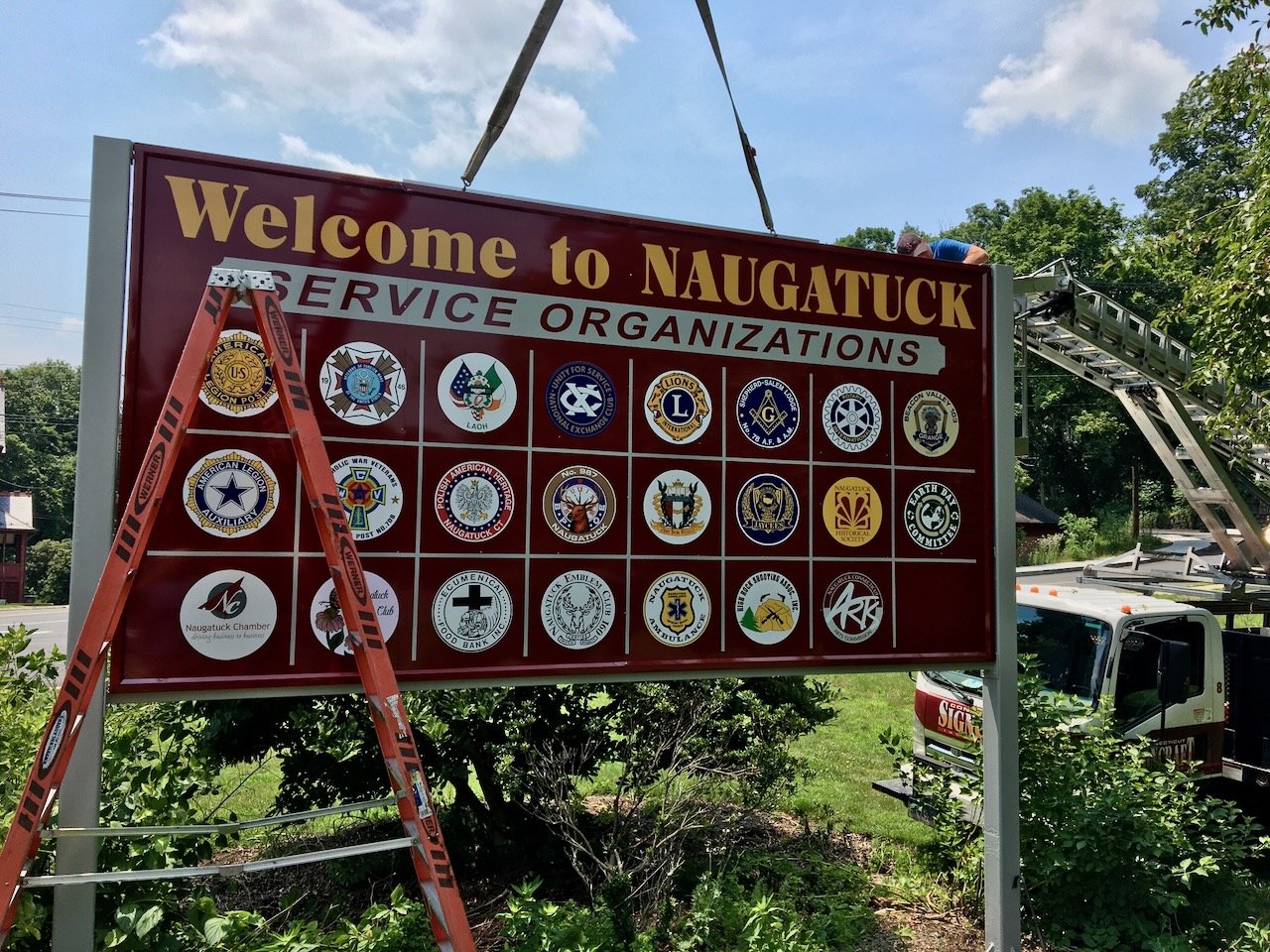 Naugatuck-Town-Sign-CT-Signcraft - 11.jpeg