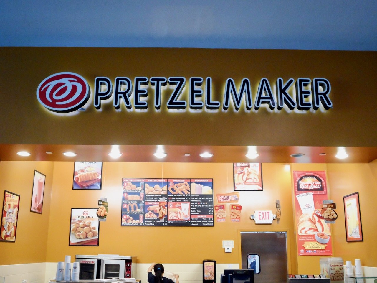 Backlit-Channel-Letter-Sign-For-Restaurant-Front - 1.jpeg