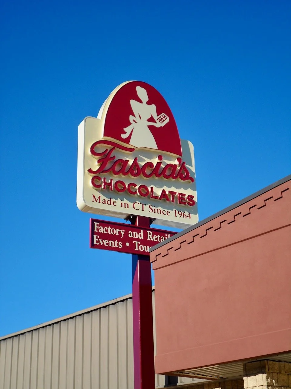 Vertical-Channel-Letter-LED-Sign-For-Restaurant-2 - 1.jpeg