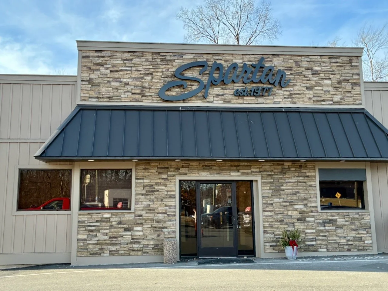 Black-Channel-Lettering-Restaurant-Sign - 1.jpeg