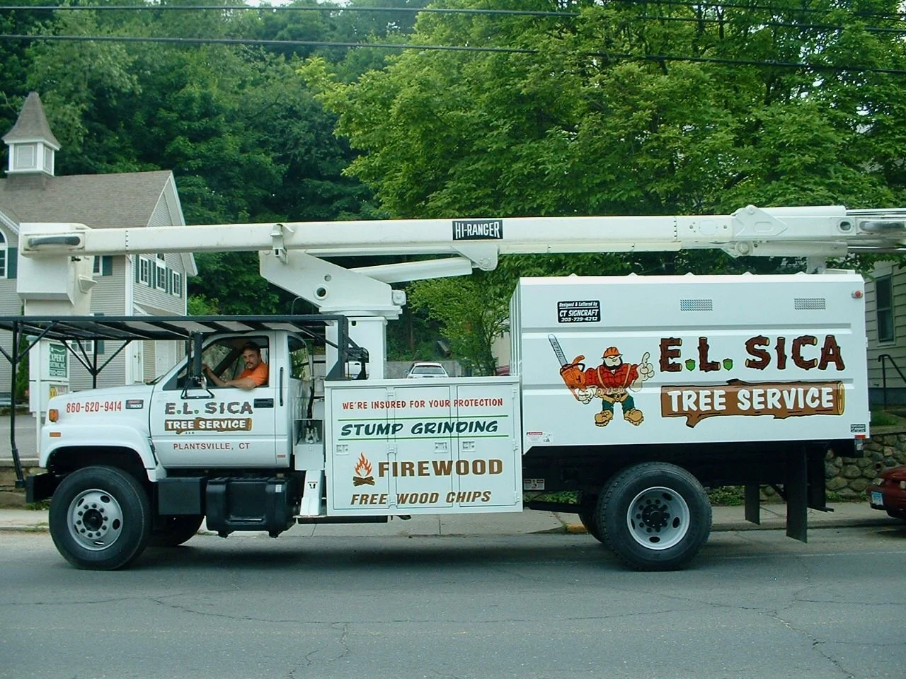 Vehicle-Graphics-Lettering - 2.jpeg