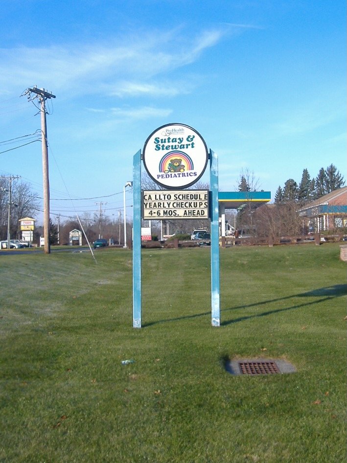 Medical-Center-Road-Sign - 1.jpeg