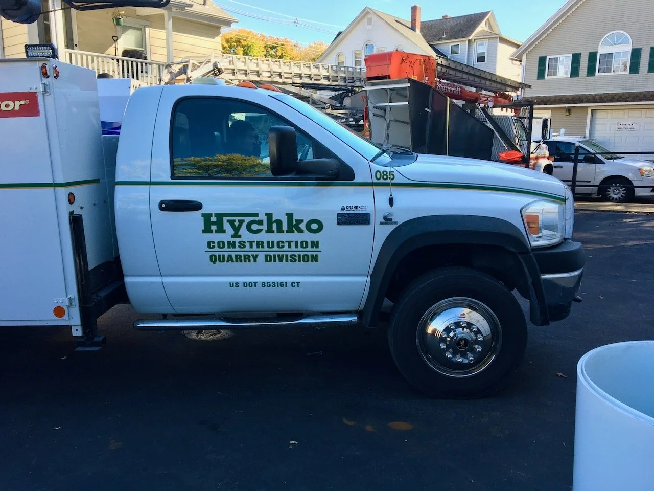 Vehicle-Graphics-Lettering - 104.jpeg