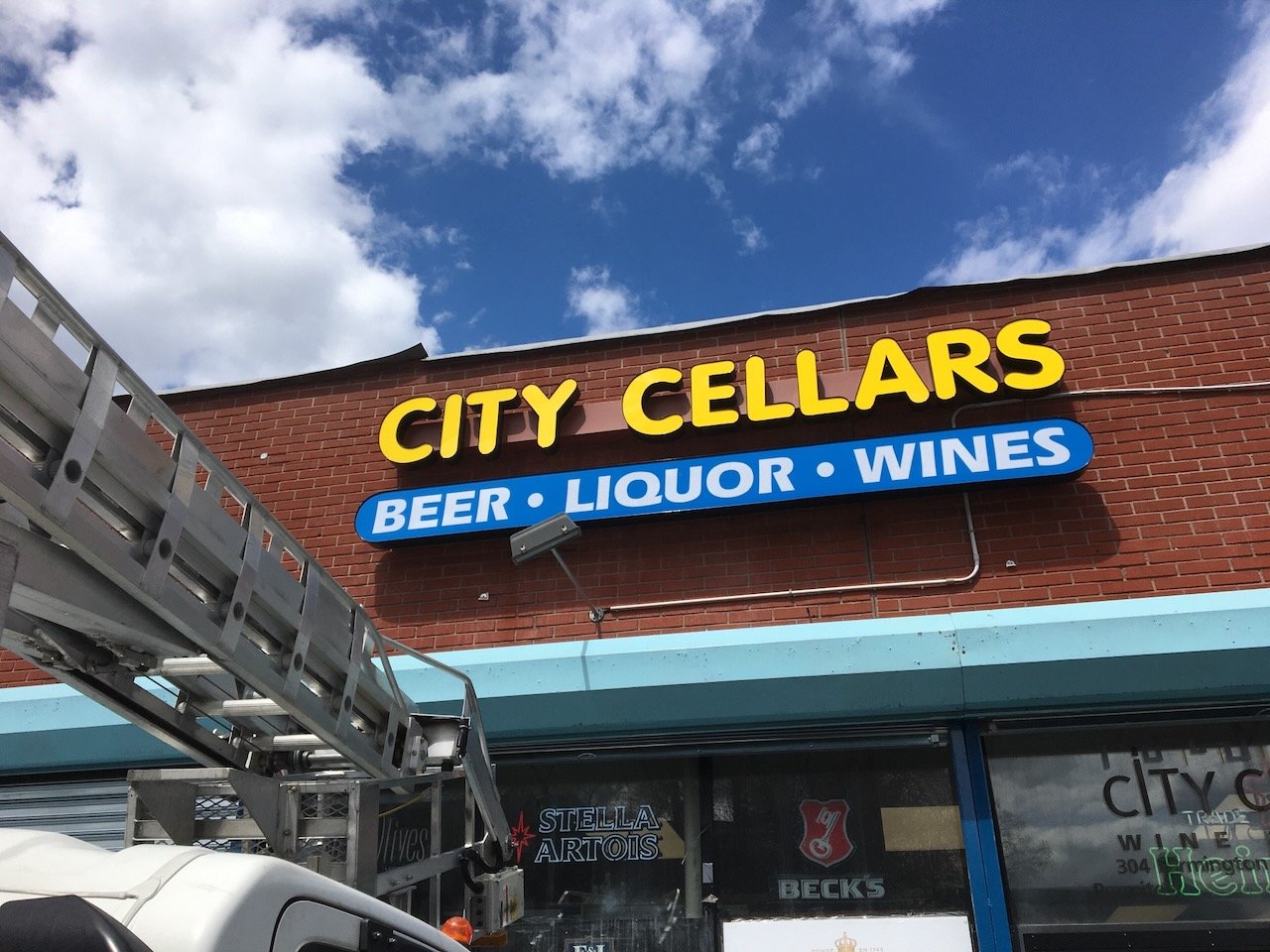 Connecticut-Package-Store-Signs - 1.jpeg