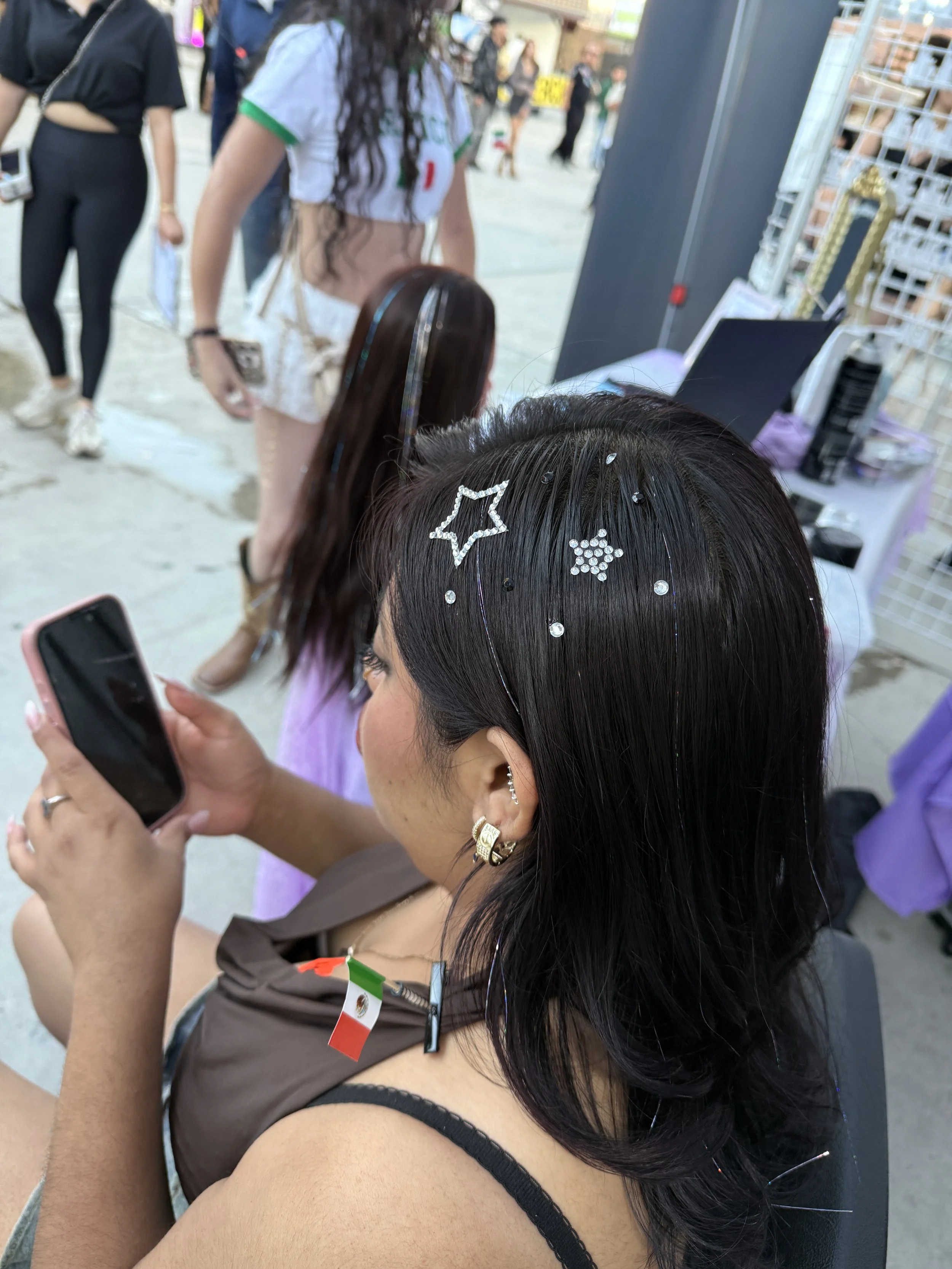 rave-hairstyles-los-angeles-tinsel-gems.JPG