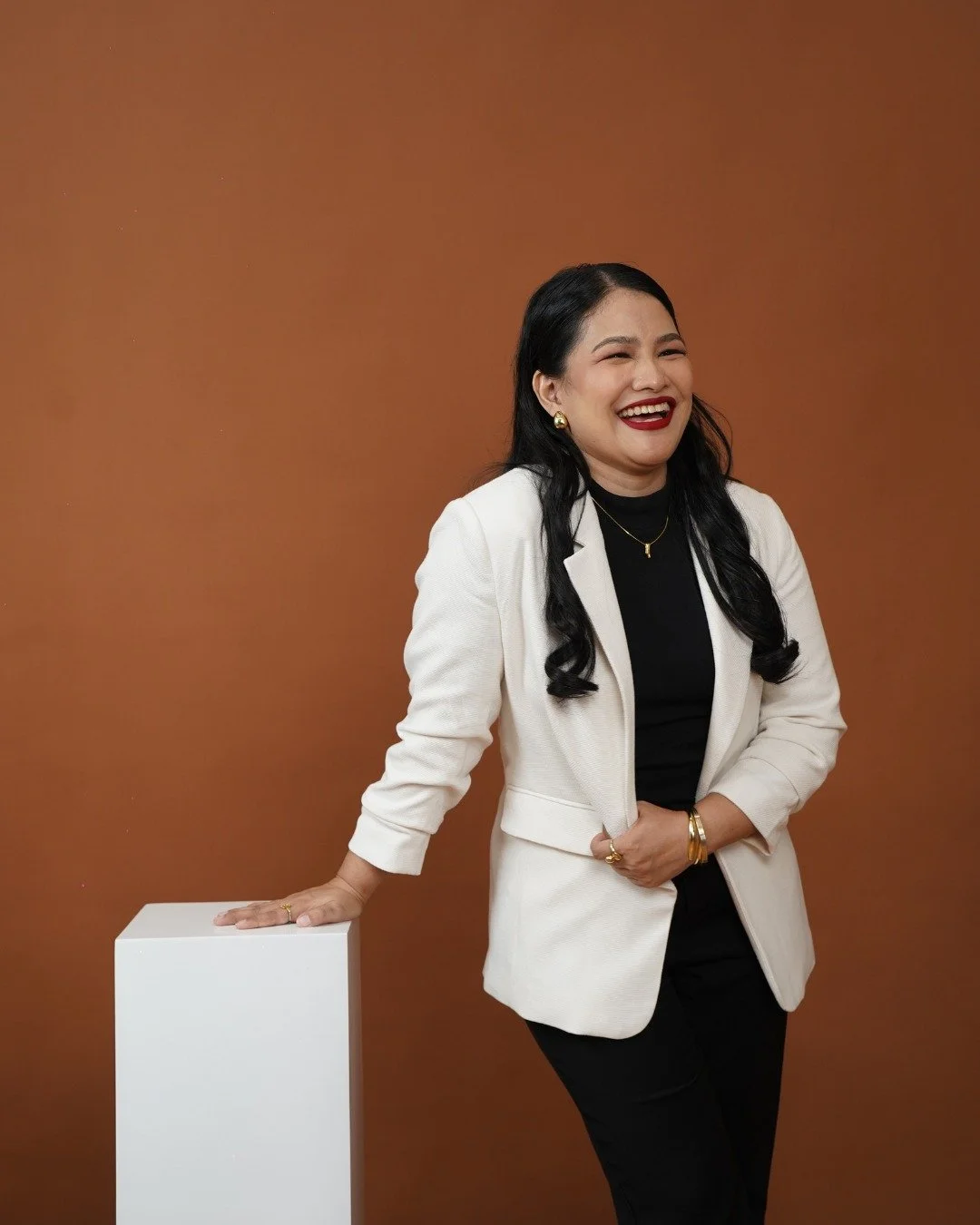 Meet Alma, the operational heart of DC Global Talent. 🤍

For nearly five years, she&rsquo;s been the steady force behind the scenes at DC Global Talent &mdash; supporting both operations and business development with a level of care the entire team 