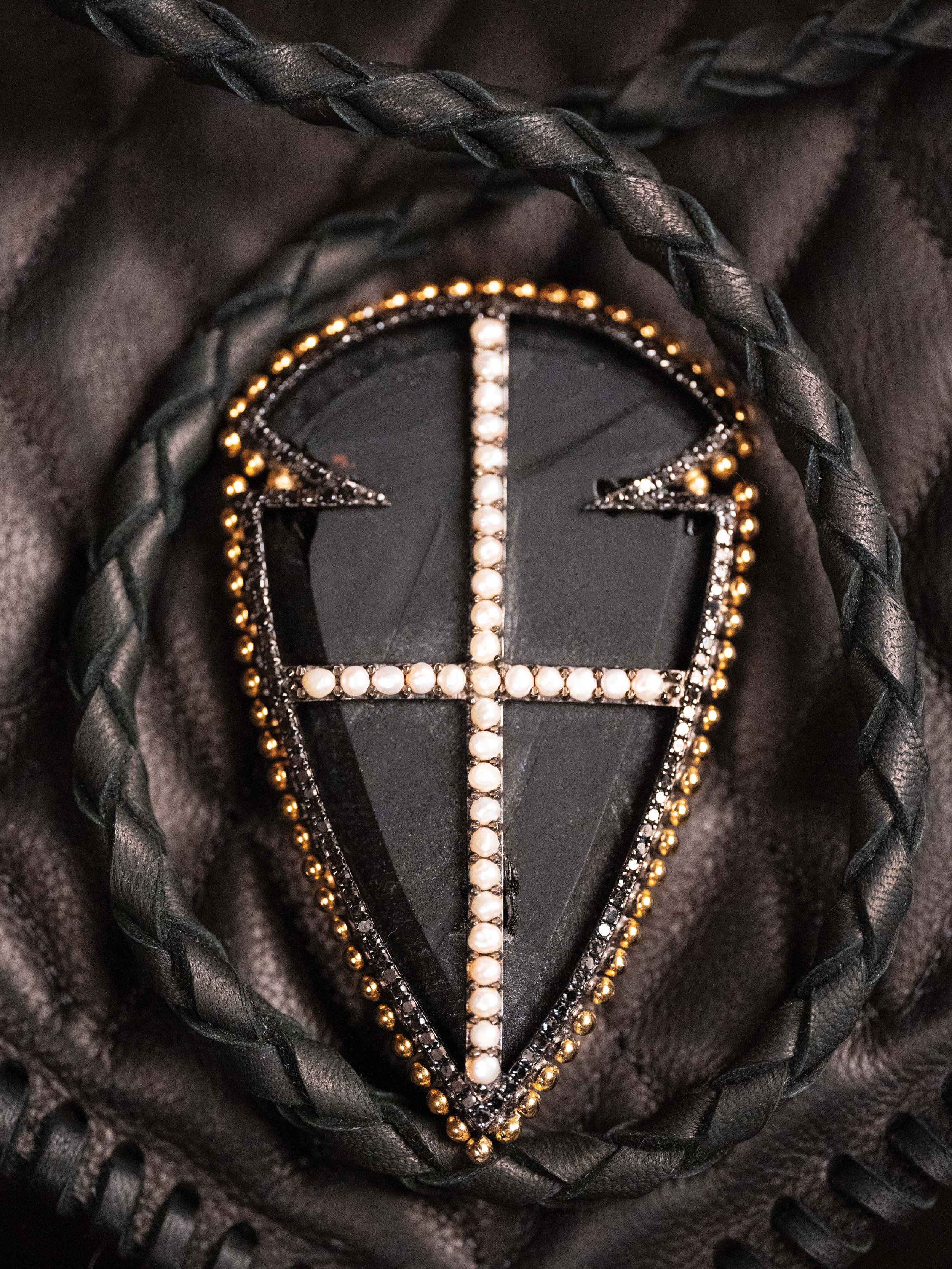 Layla Clutch (Quilted) Arrowhead and handle.jpg