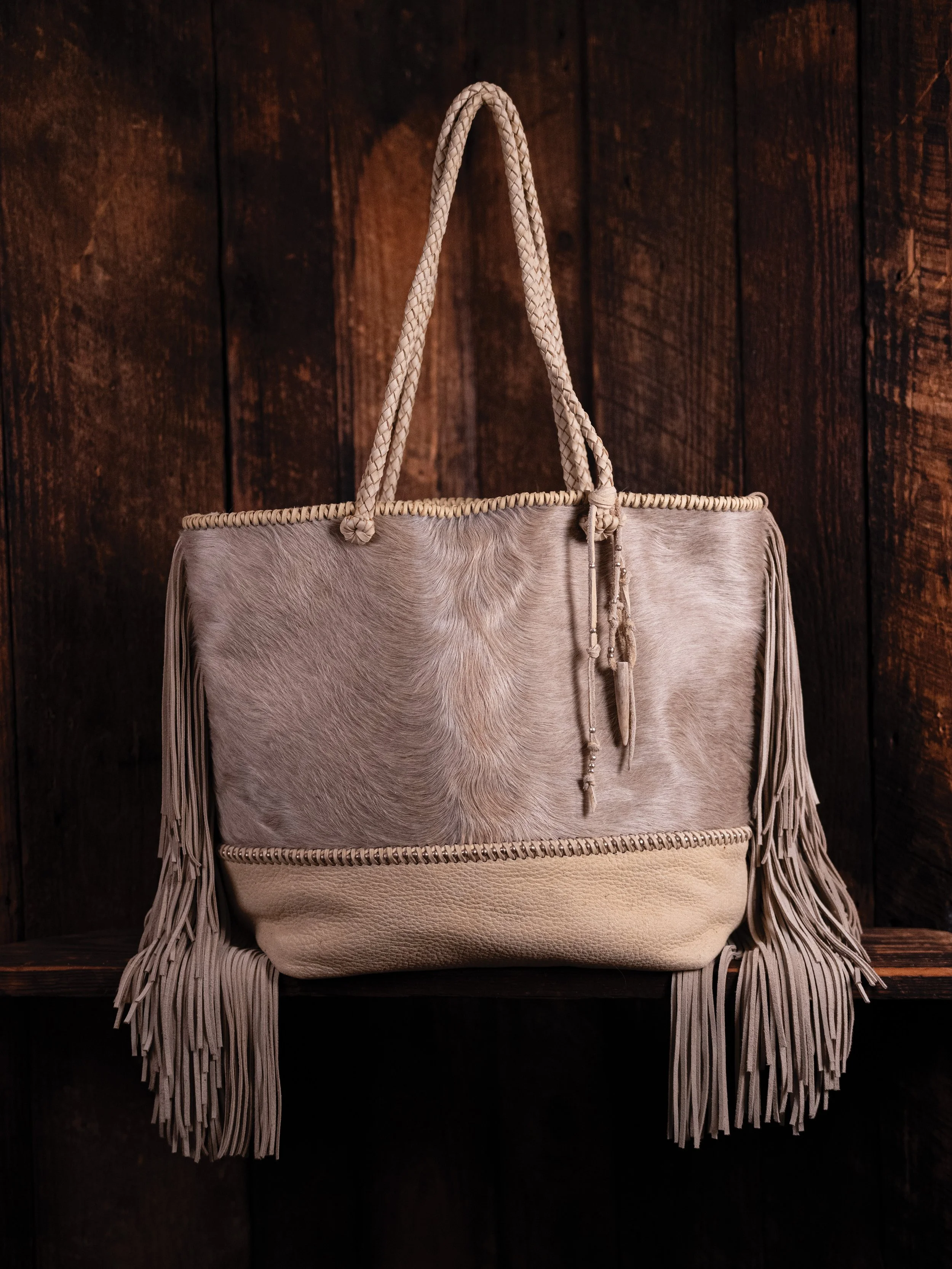 Front close Skadi Tote.jpg